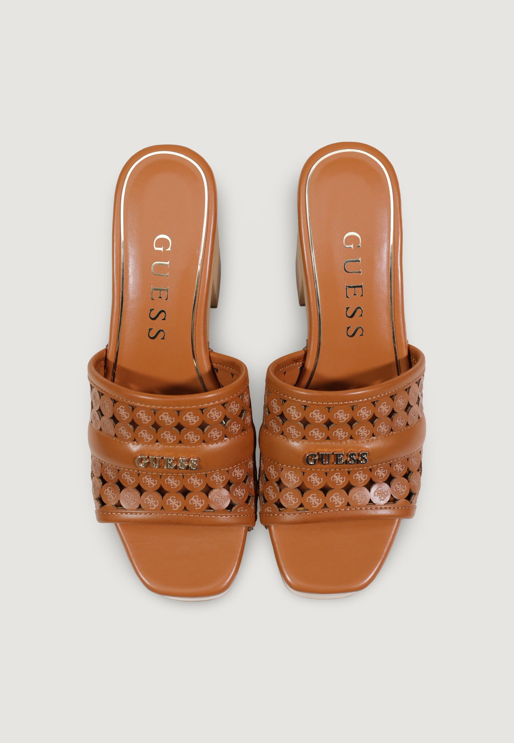Scarpe con tacco Guess QUILL2 - Imballo Originale Danneggiato - Prodotto Integro