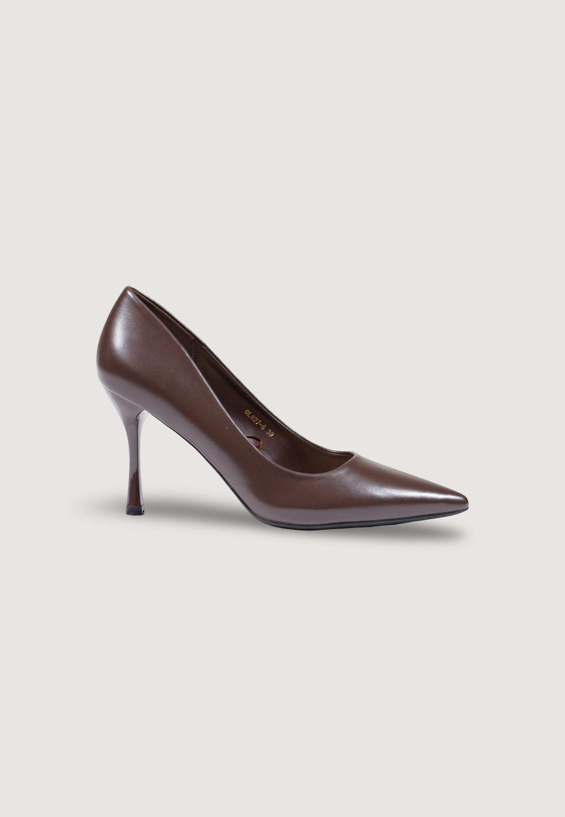 Heel shoes I am 0L827-6