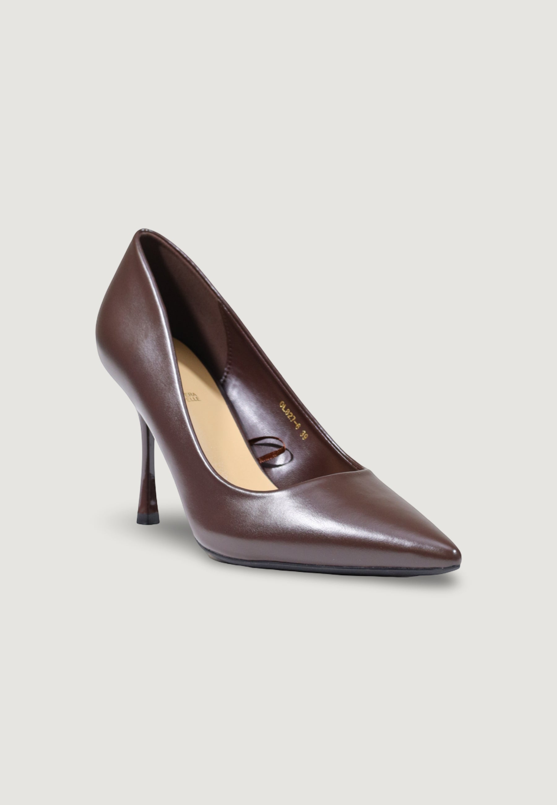 Heel shoes I am 0L827-6