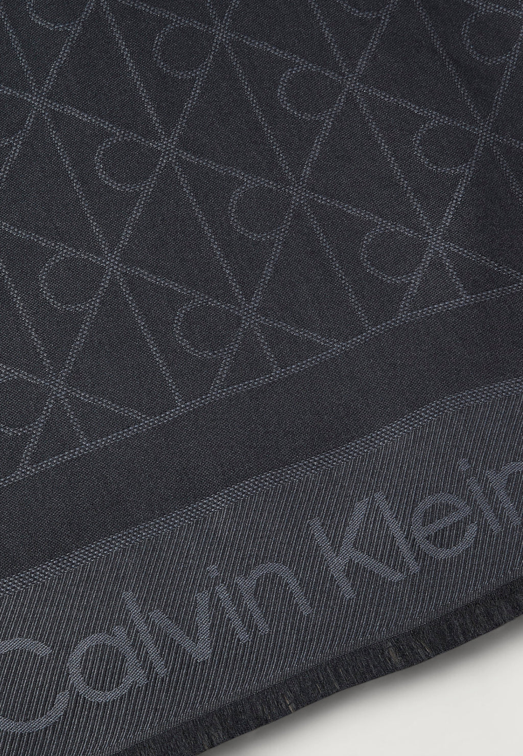 Sciarpa Calvin Klein TONAL AOP MODAL LW SQUARE SCARF