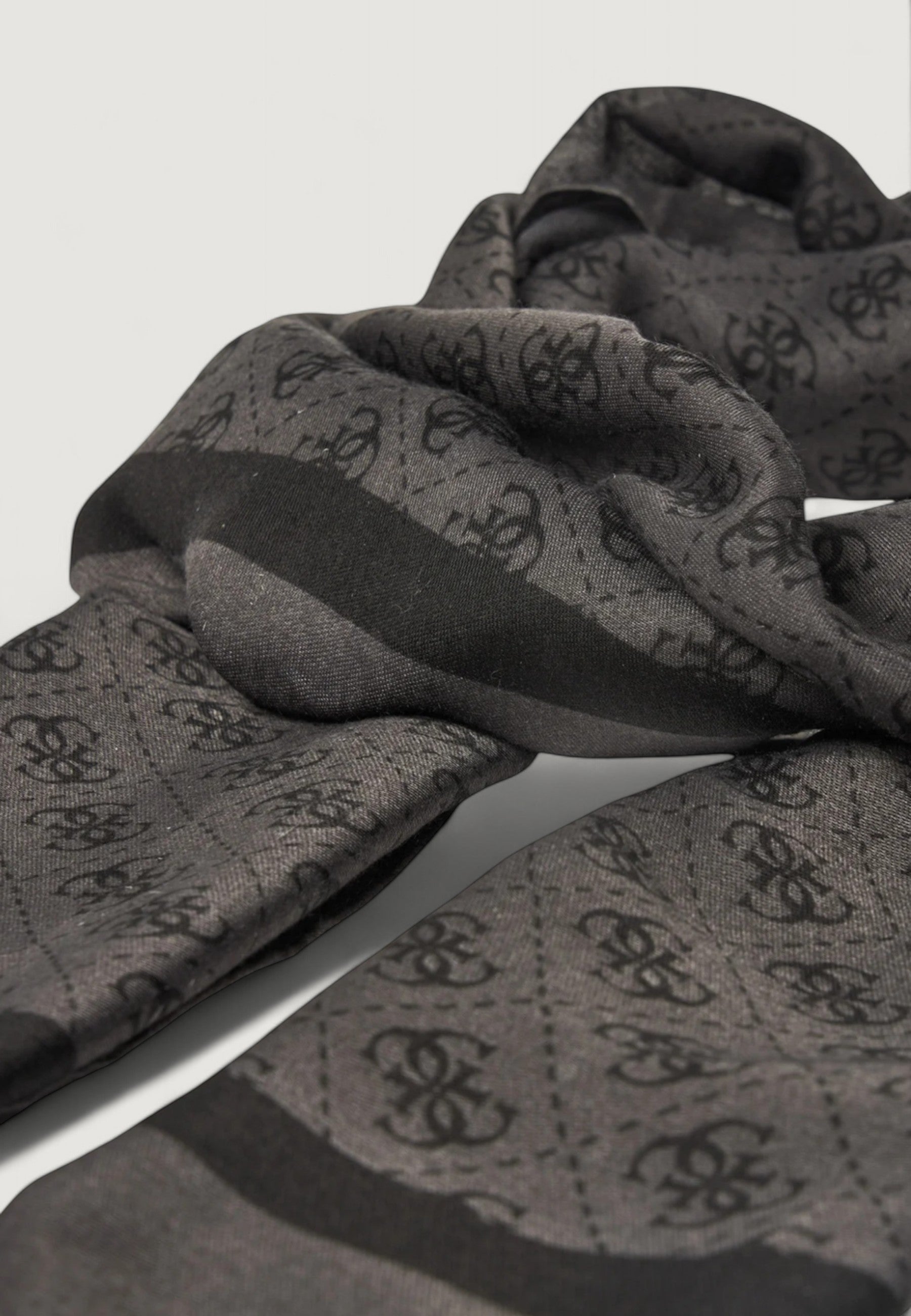 Sciarpa Guess KATYA SCARF