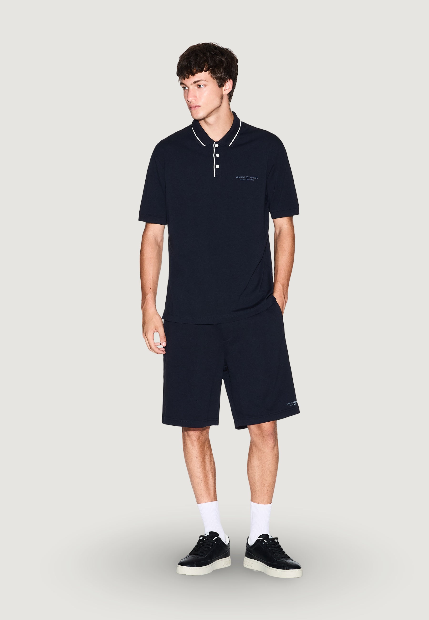 Shorts Armani Exchange XM001300 AF20934