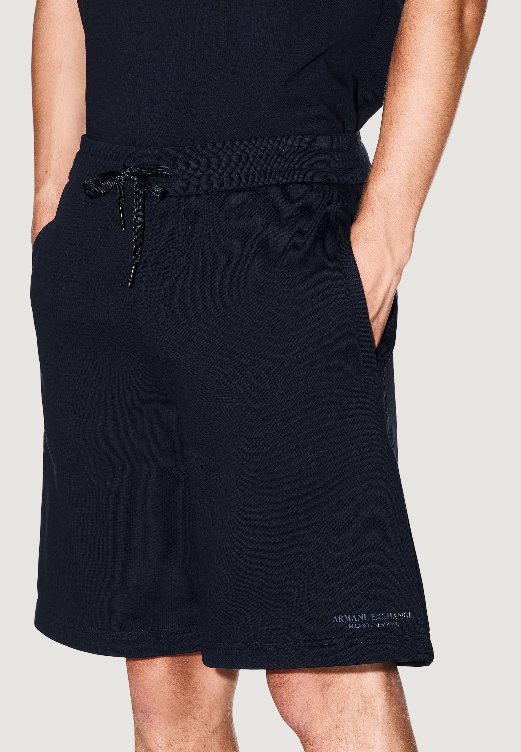 Shorts Armani Exchange XM001300 AF20934