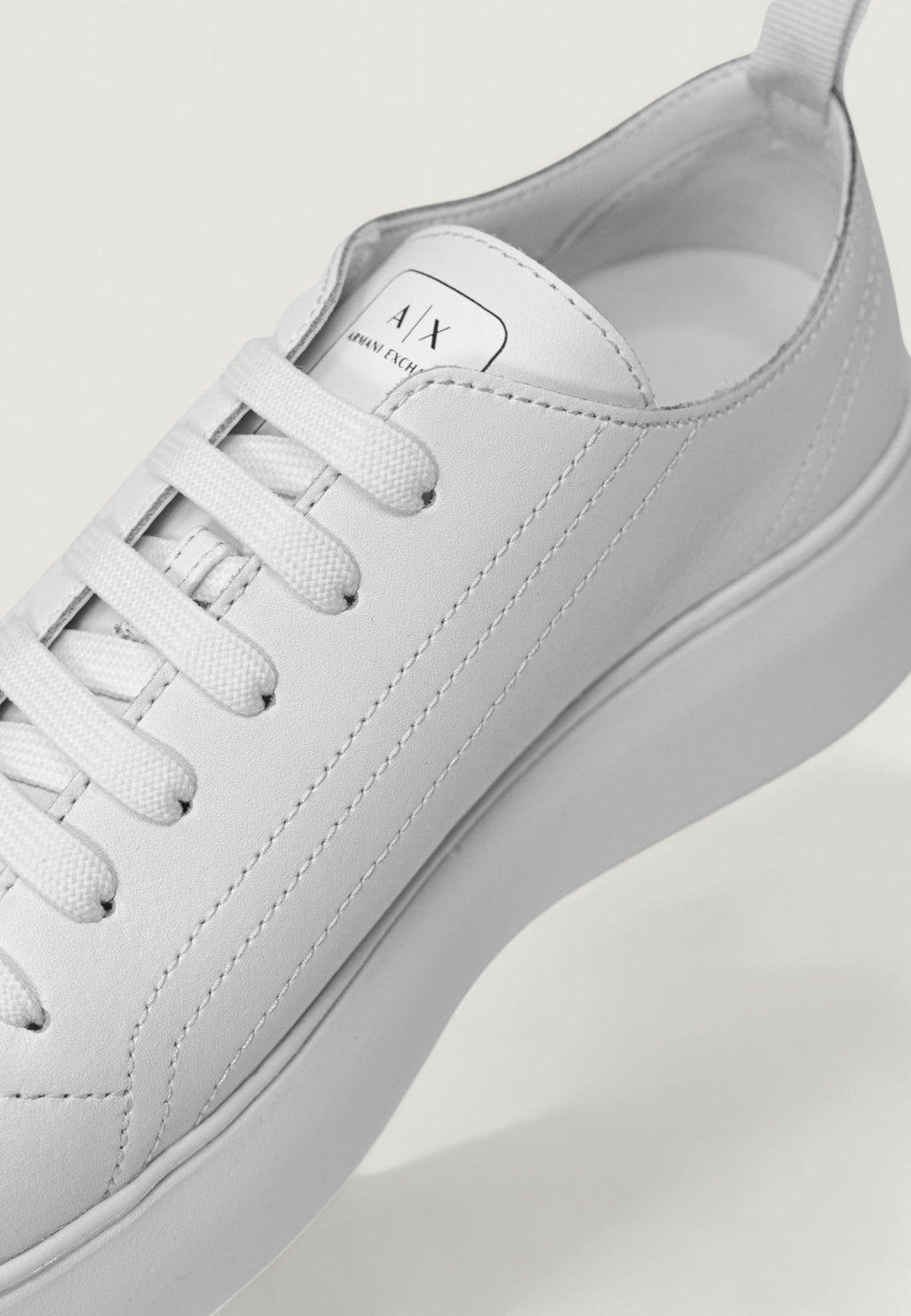 Sneakers Armani Exchange Imballo Originale Danneggiato - Prodotto Integro