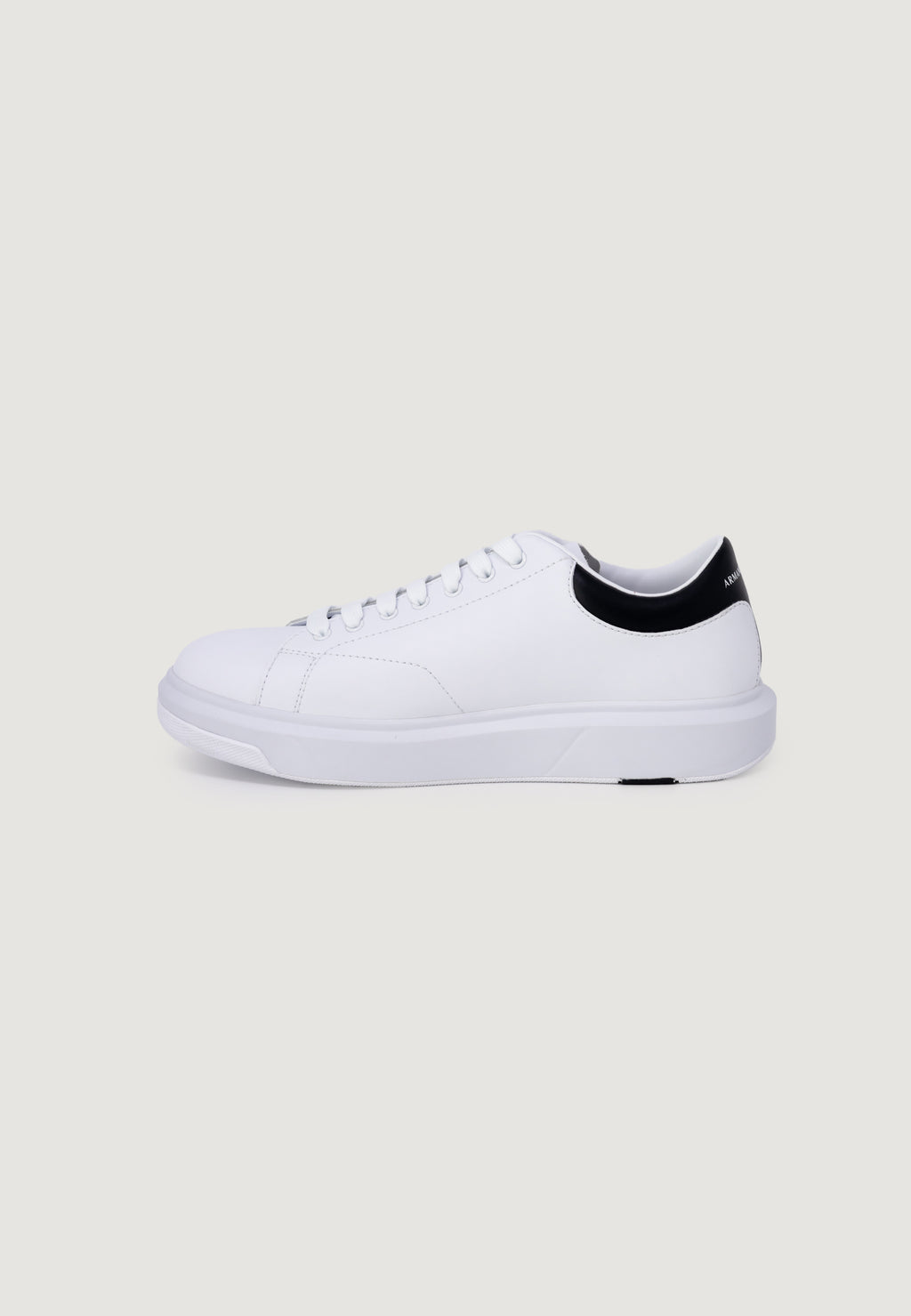 Sneakers Armani Exchange Imballo Originale Danneggiato - Prodotto Integro