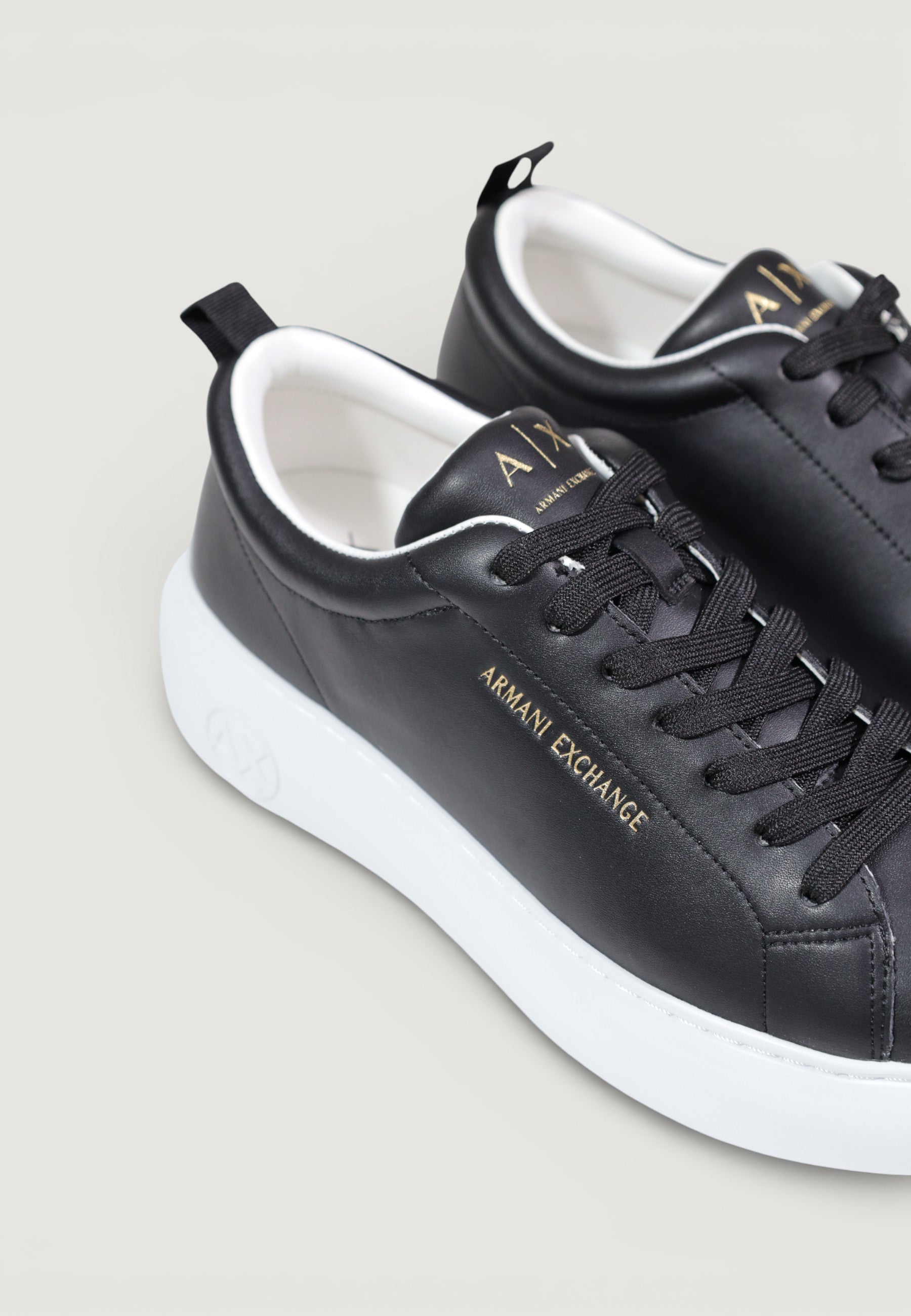 Sneakers Armani Exchange Imballo Originale Danneggiato - Prodotto Integro