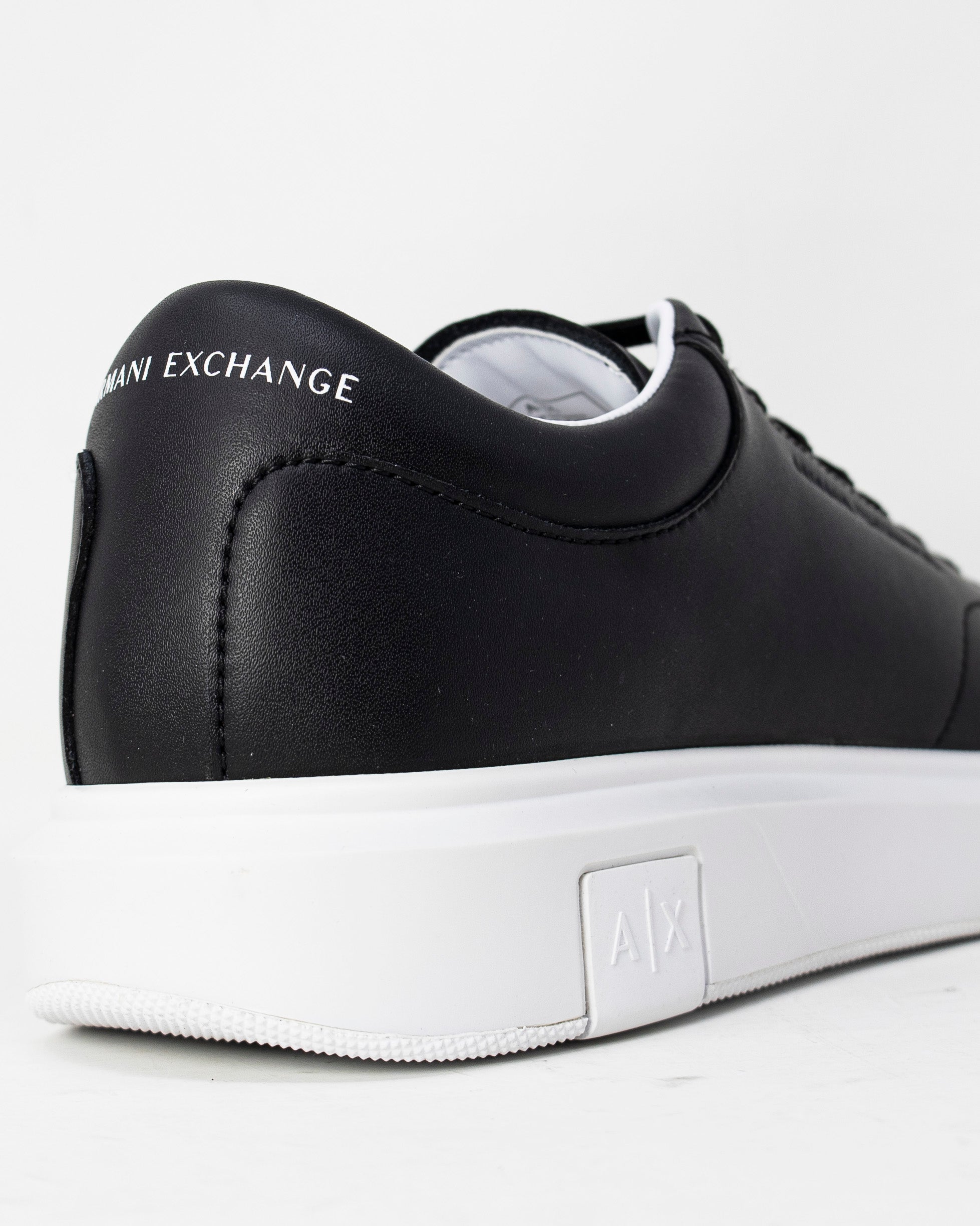 Sneakers Armani Exchange XUX123 XV534