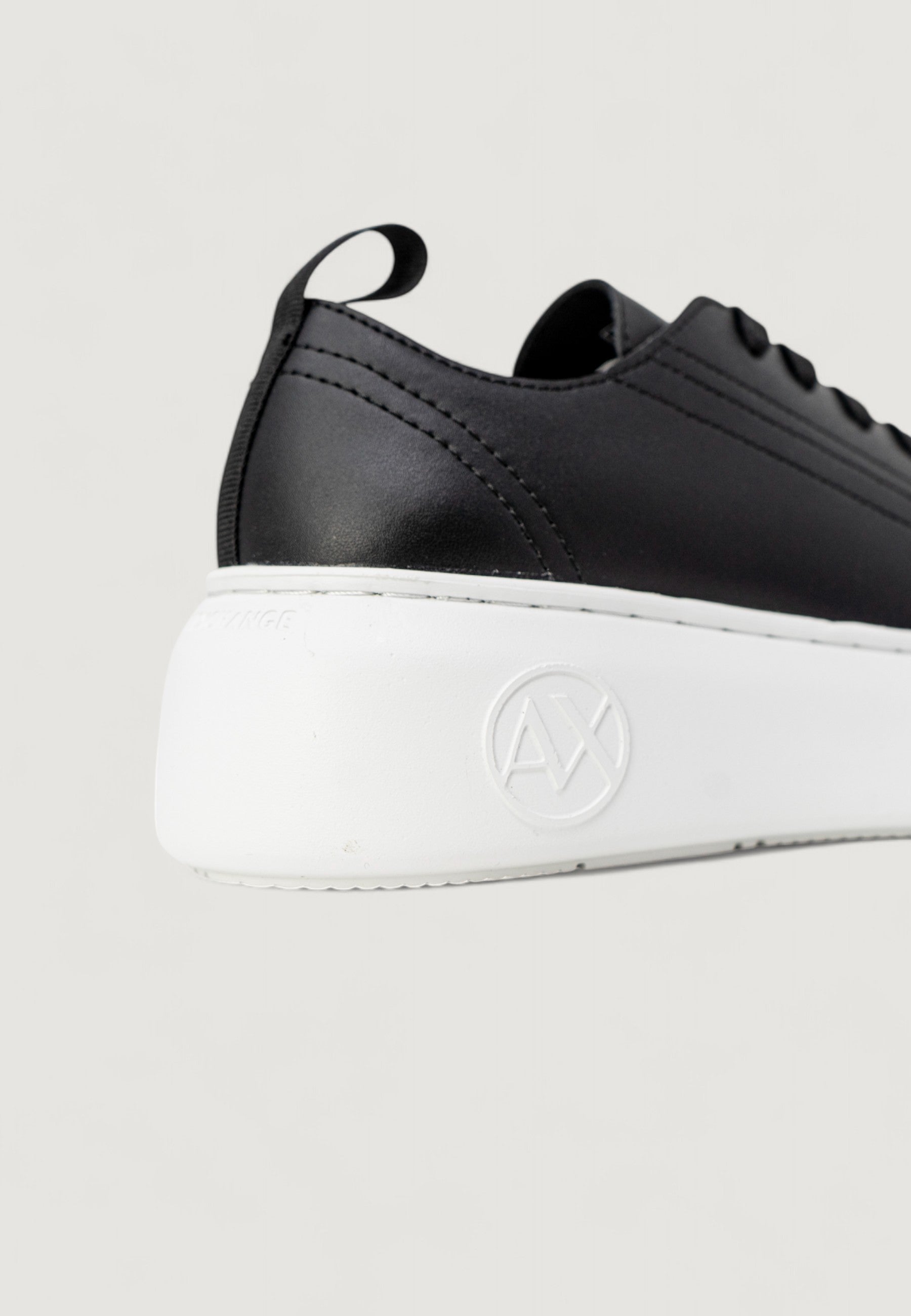 Sneakers Armani Exchange XDX043 XCC64