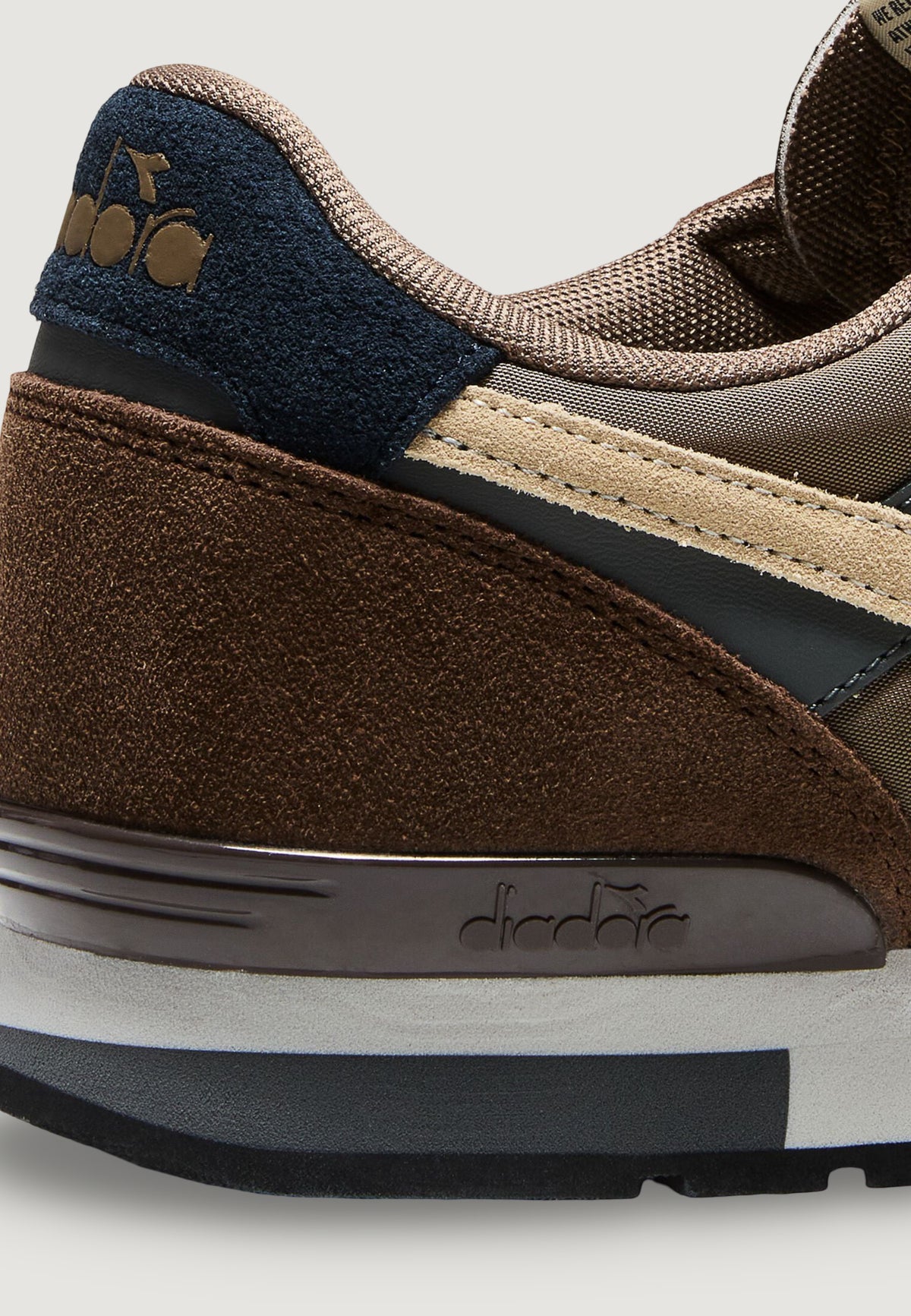 Sneakers Diadora CAMARO TRIPLE M2