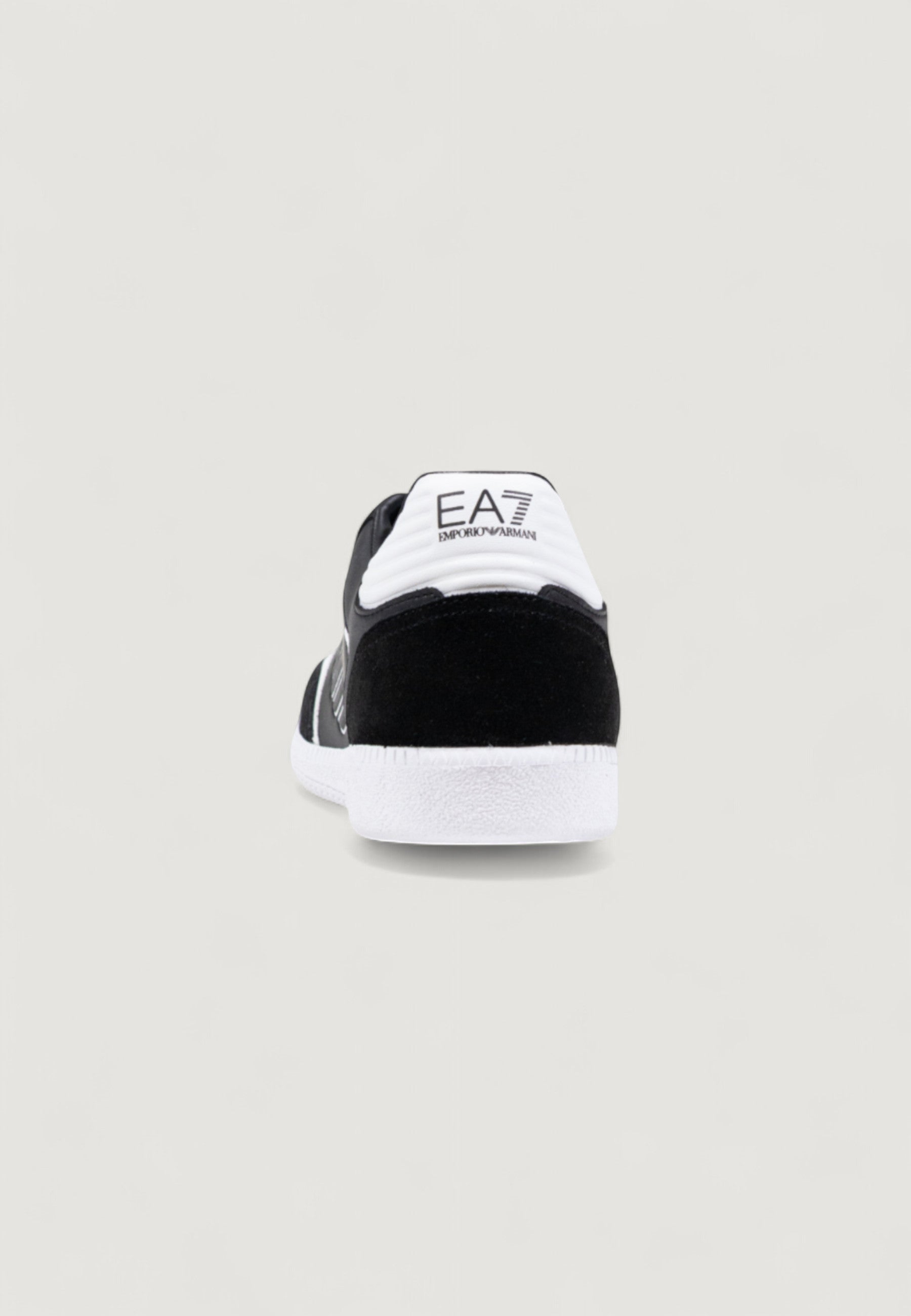 Sneakers EA7 Imballo Originale Danneggiato - Prodotto Integro