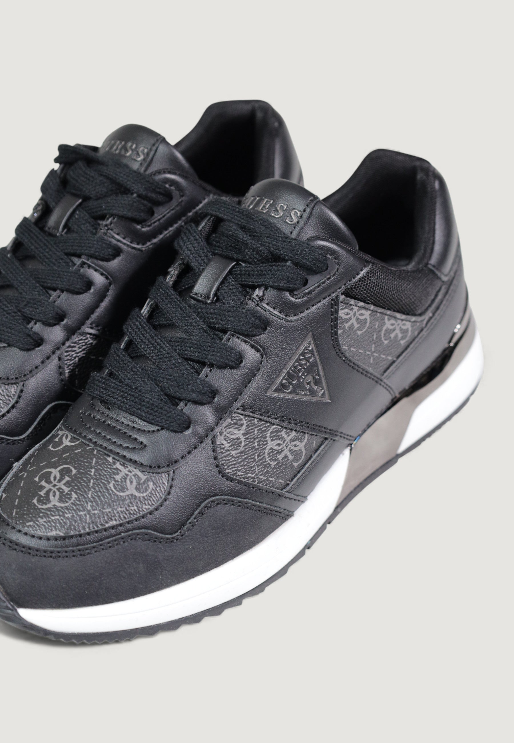 Sneakers Guess MICKAY