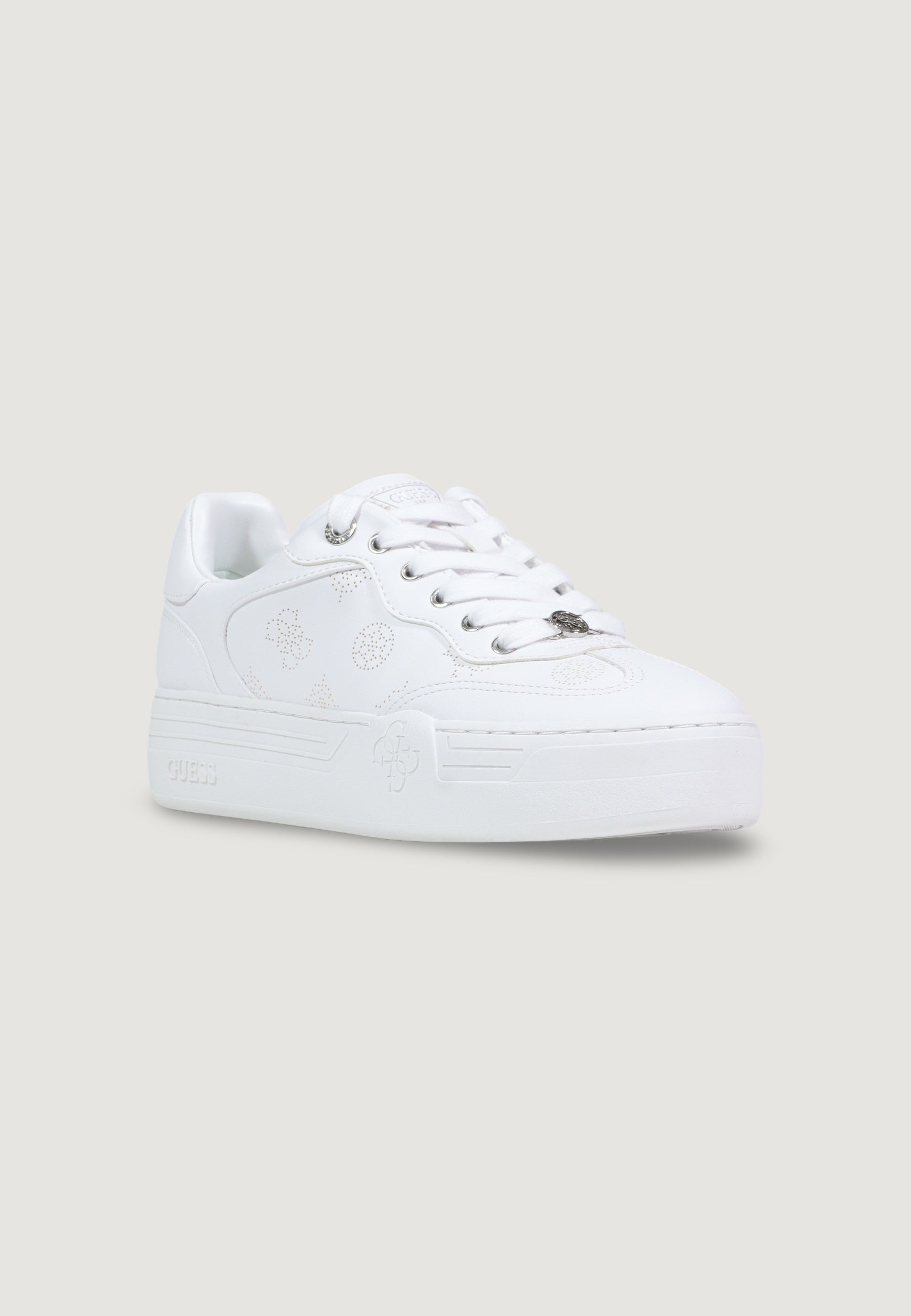 Sneakers Guess SWOLE3