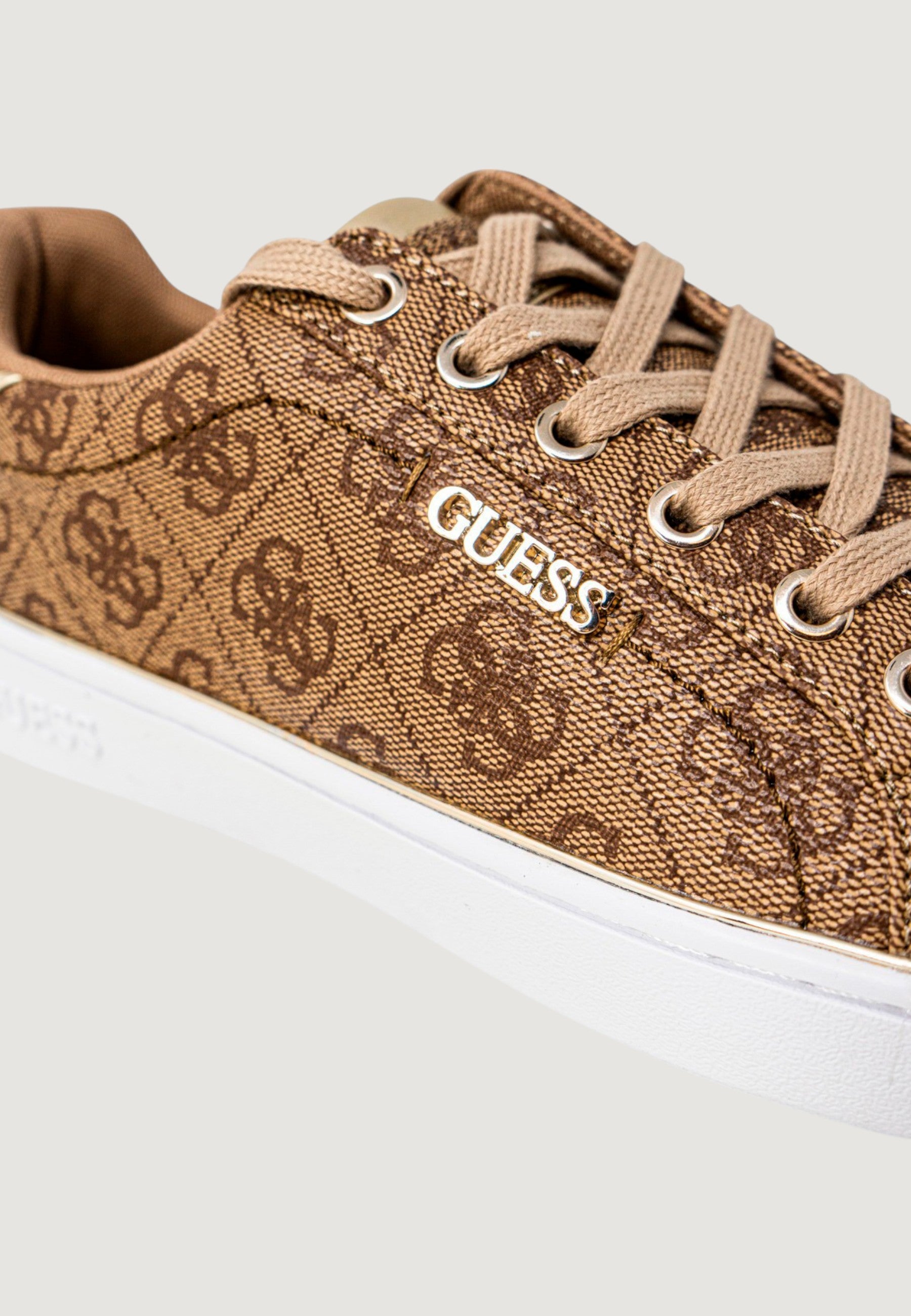 Sneakers Guess BECKIE