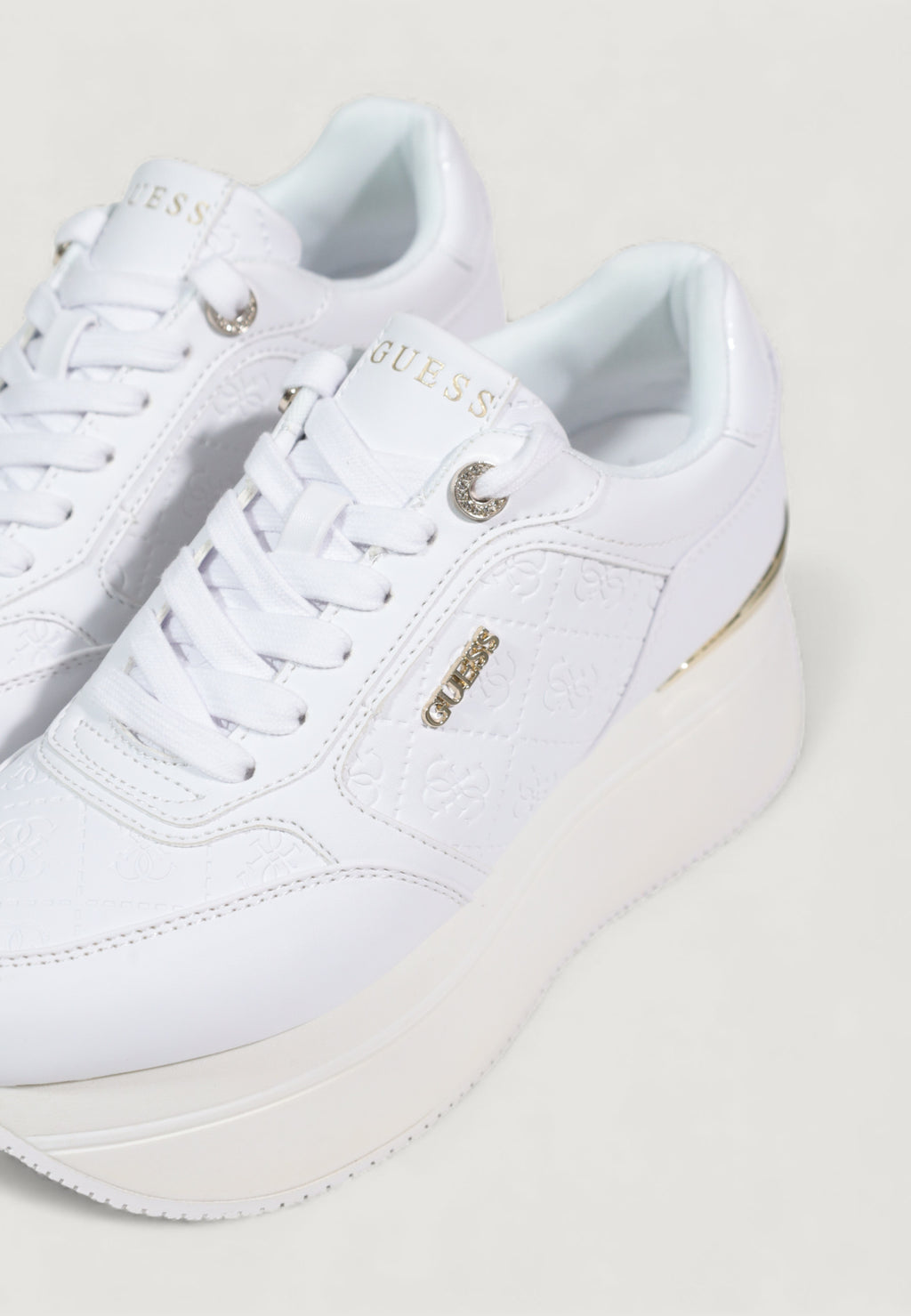 Sneakers Guess CAMRIO10