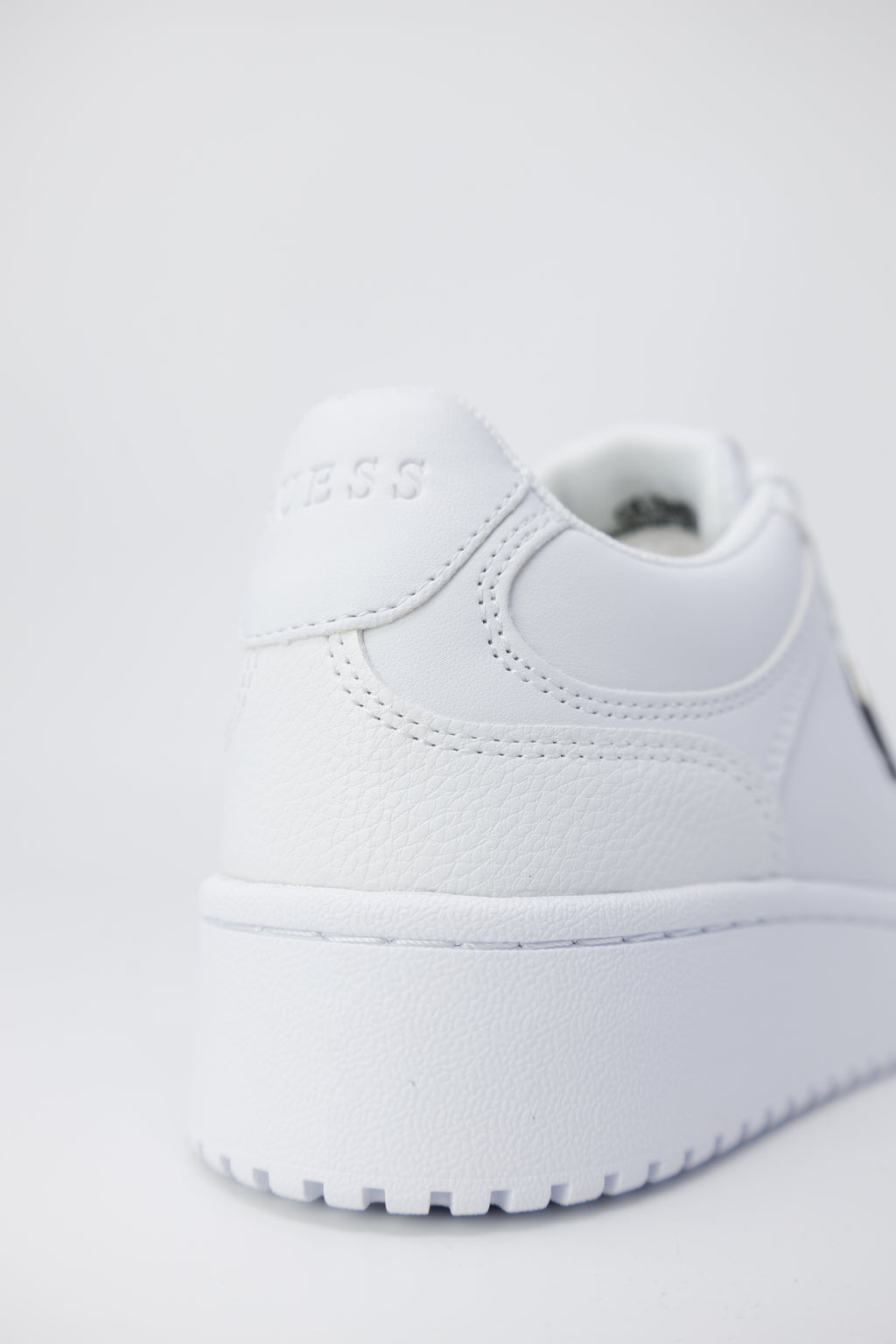 Sneakers Guess MIRAM