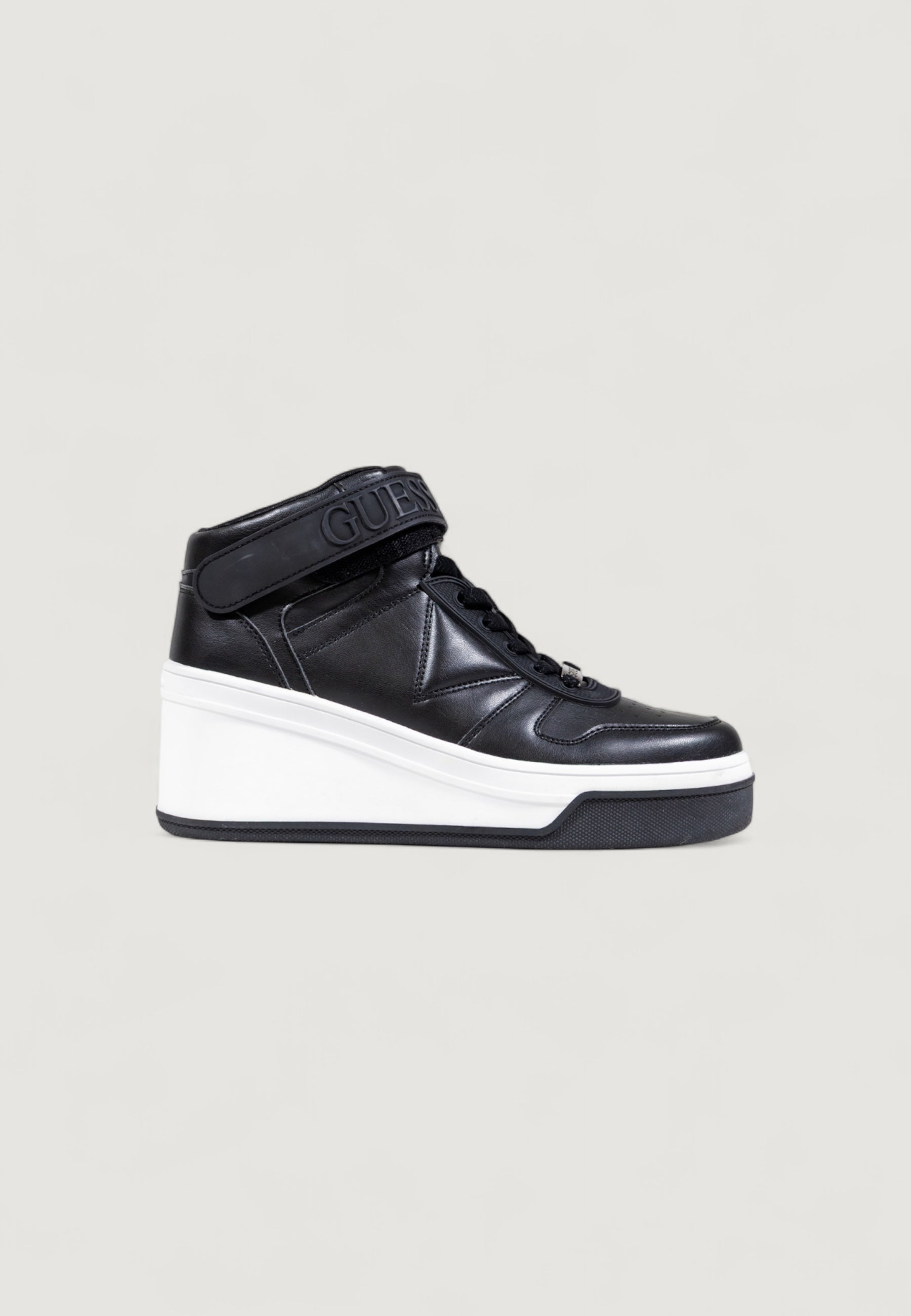 Sneakers Guess RUBEKA - Imballo Originale Danneggiato - Prodotto Integro