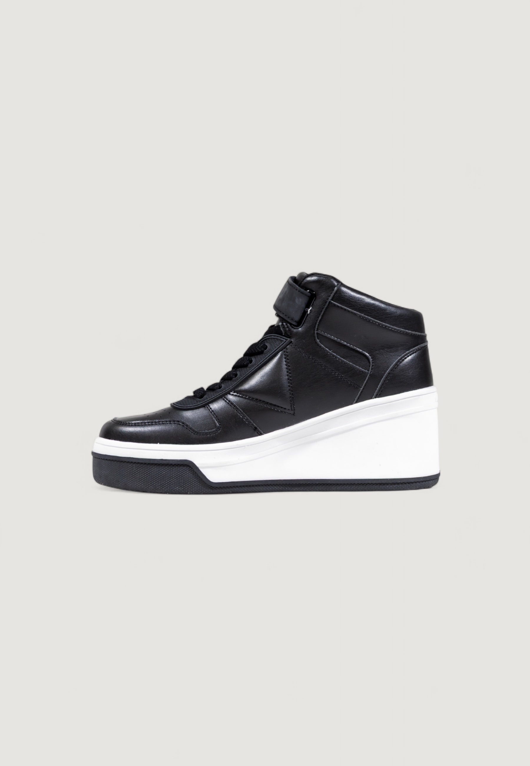 Sneakers Guess RUBEKA