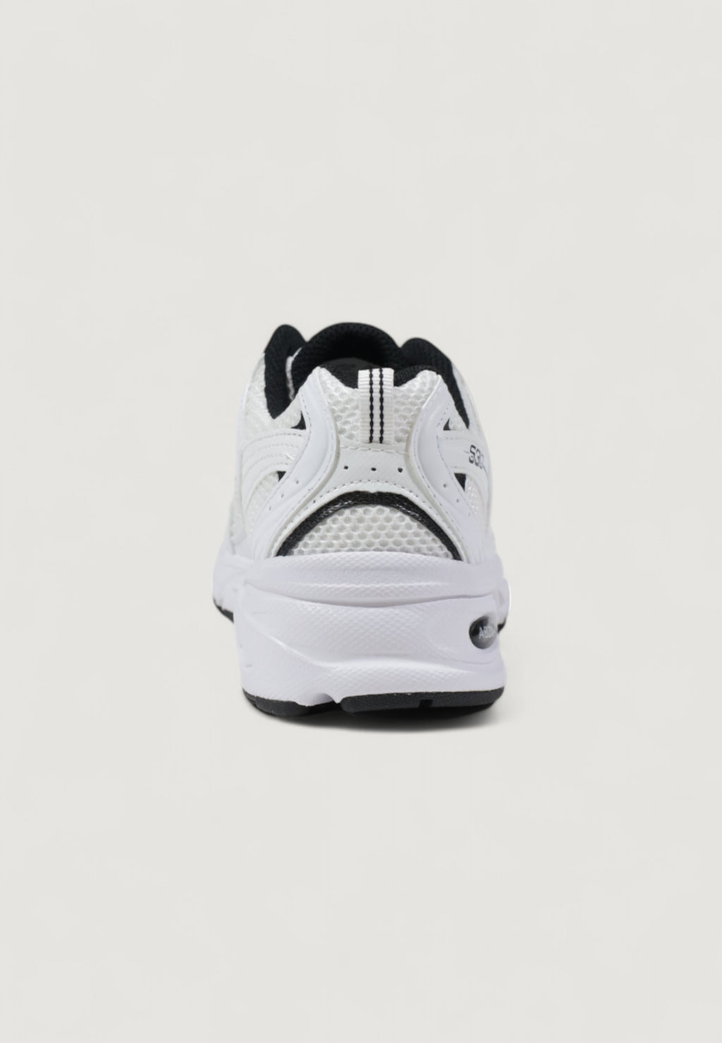 Sneakers New Balance 530 - Imballo Originale Danneggiato - Prodotto Integro