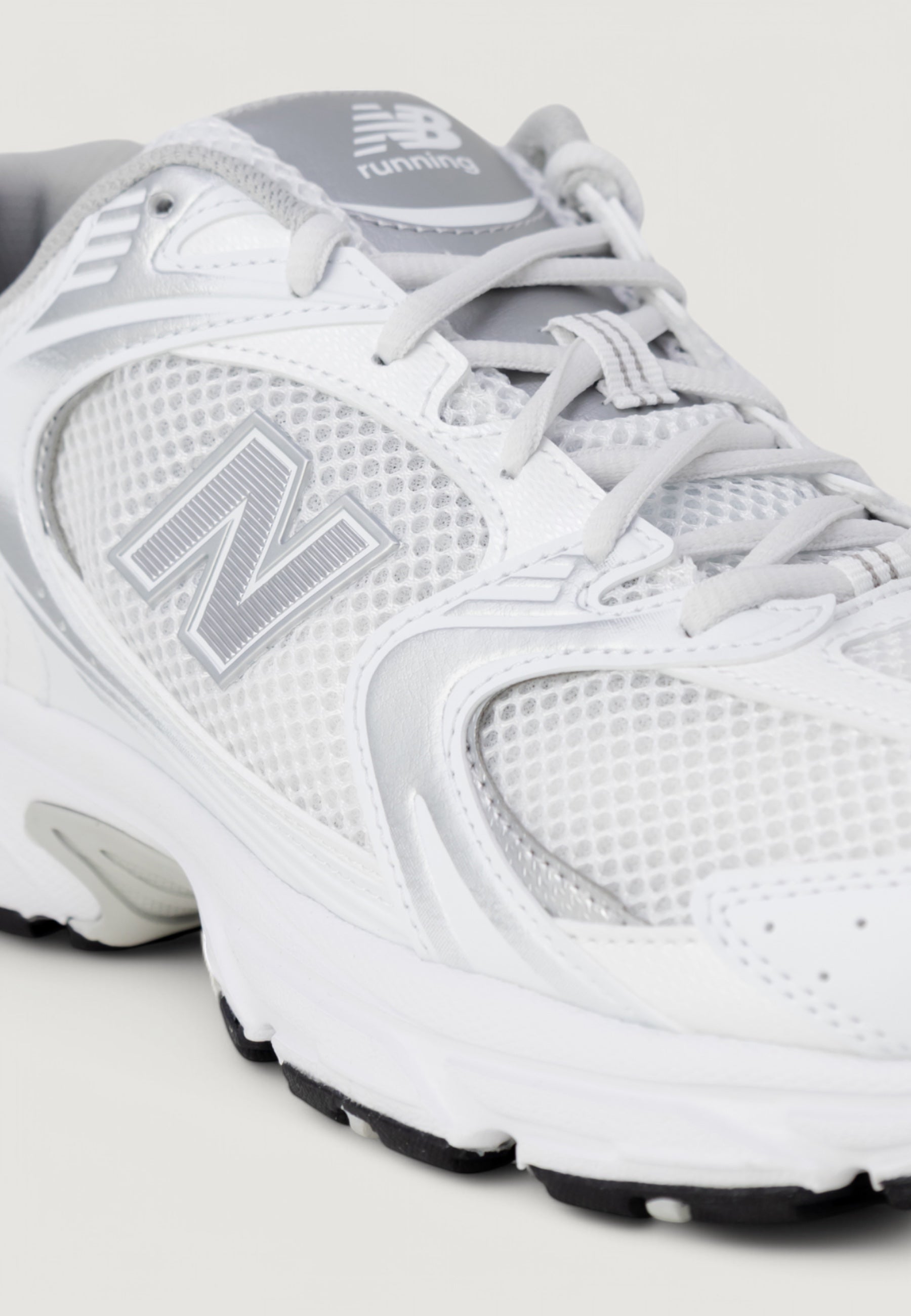 Sneakers New Balance 530 - Imballo Originale Danneggiato - Prodotto Integro