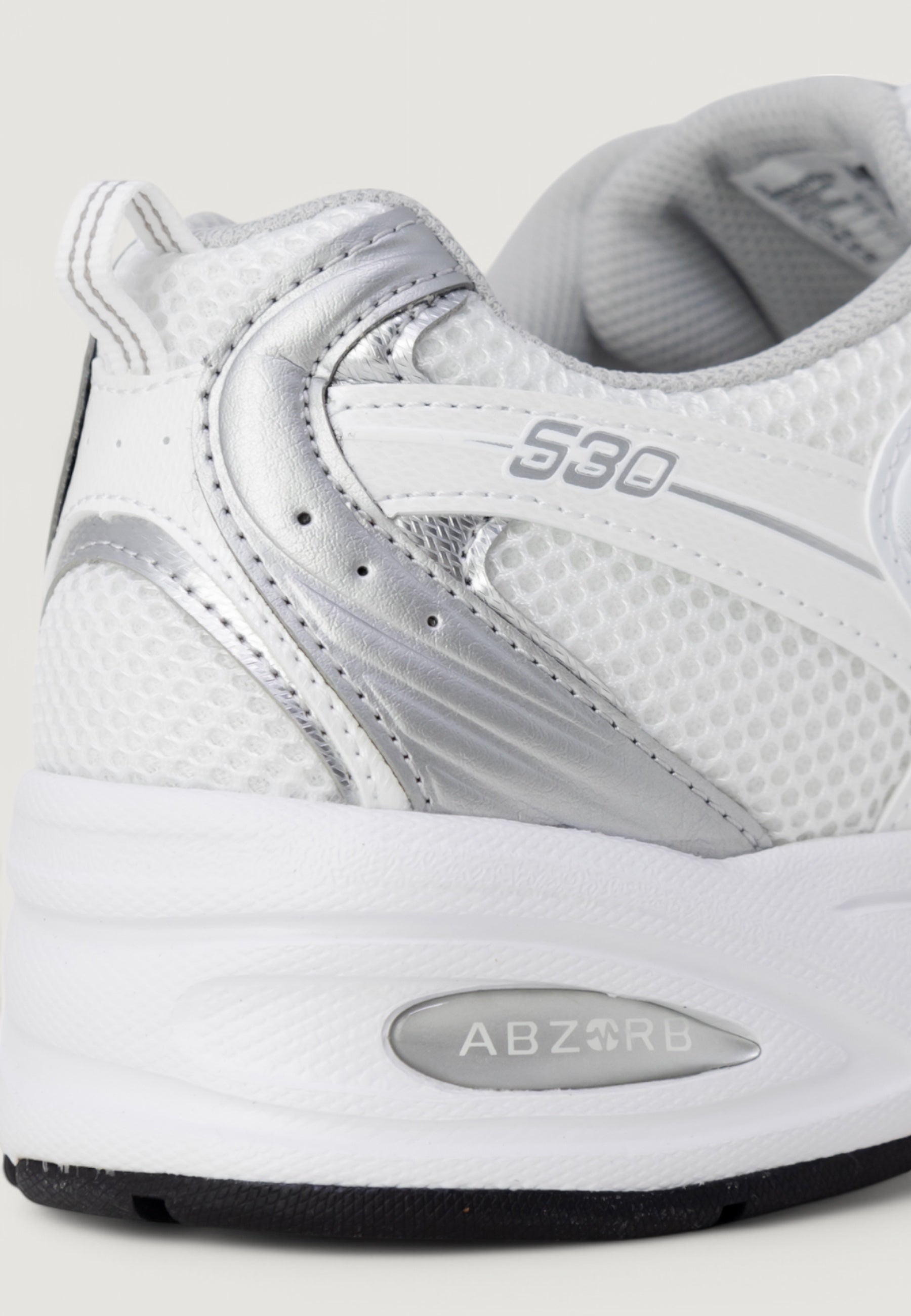 Sneakers New Balance 530 - Imballo Originale Danneggiato - Prodotto Integro