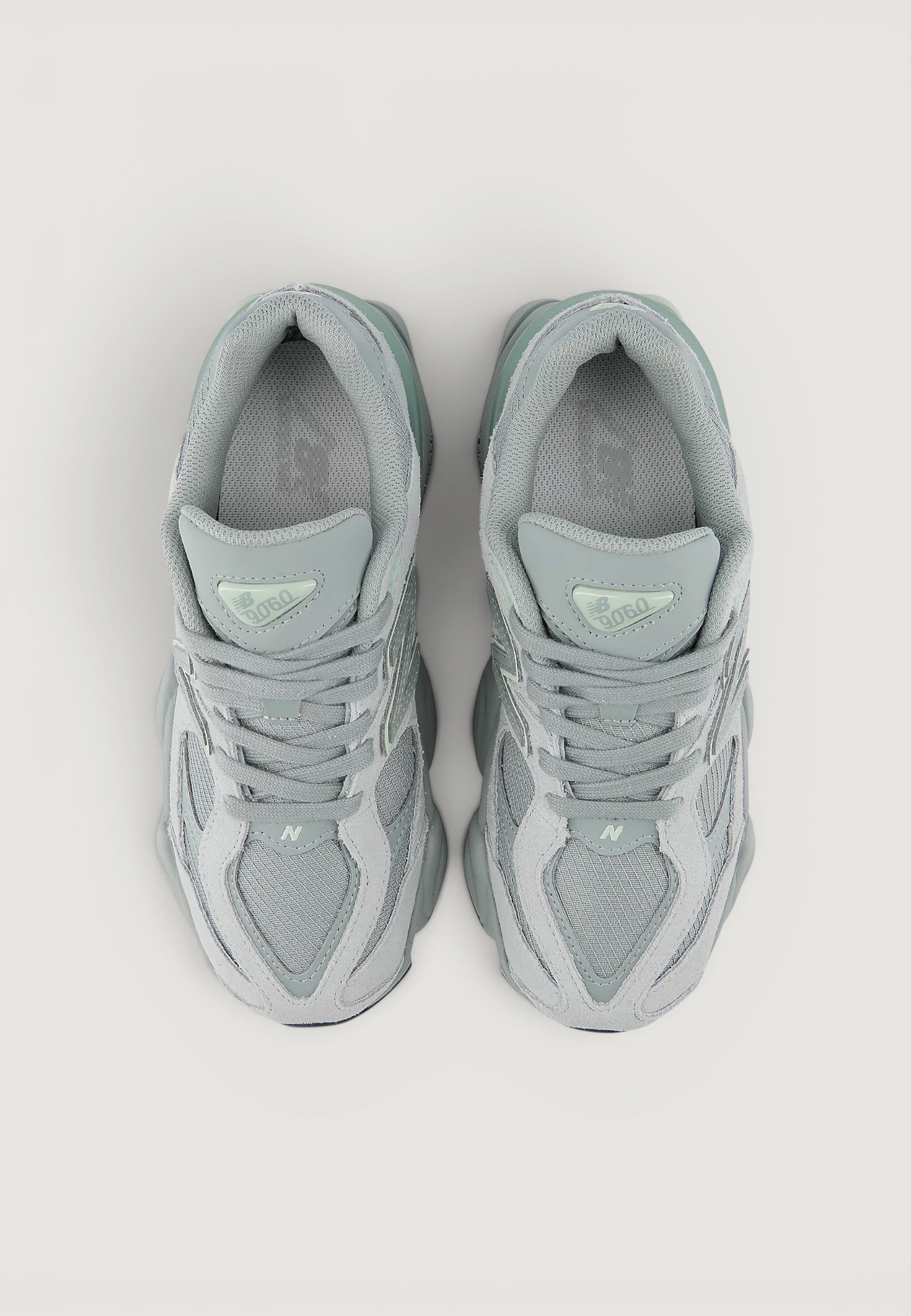Sneakers New Balance G90606LN