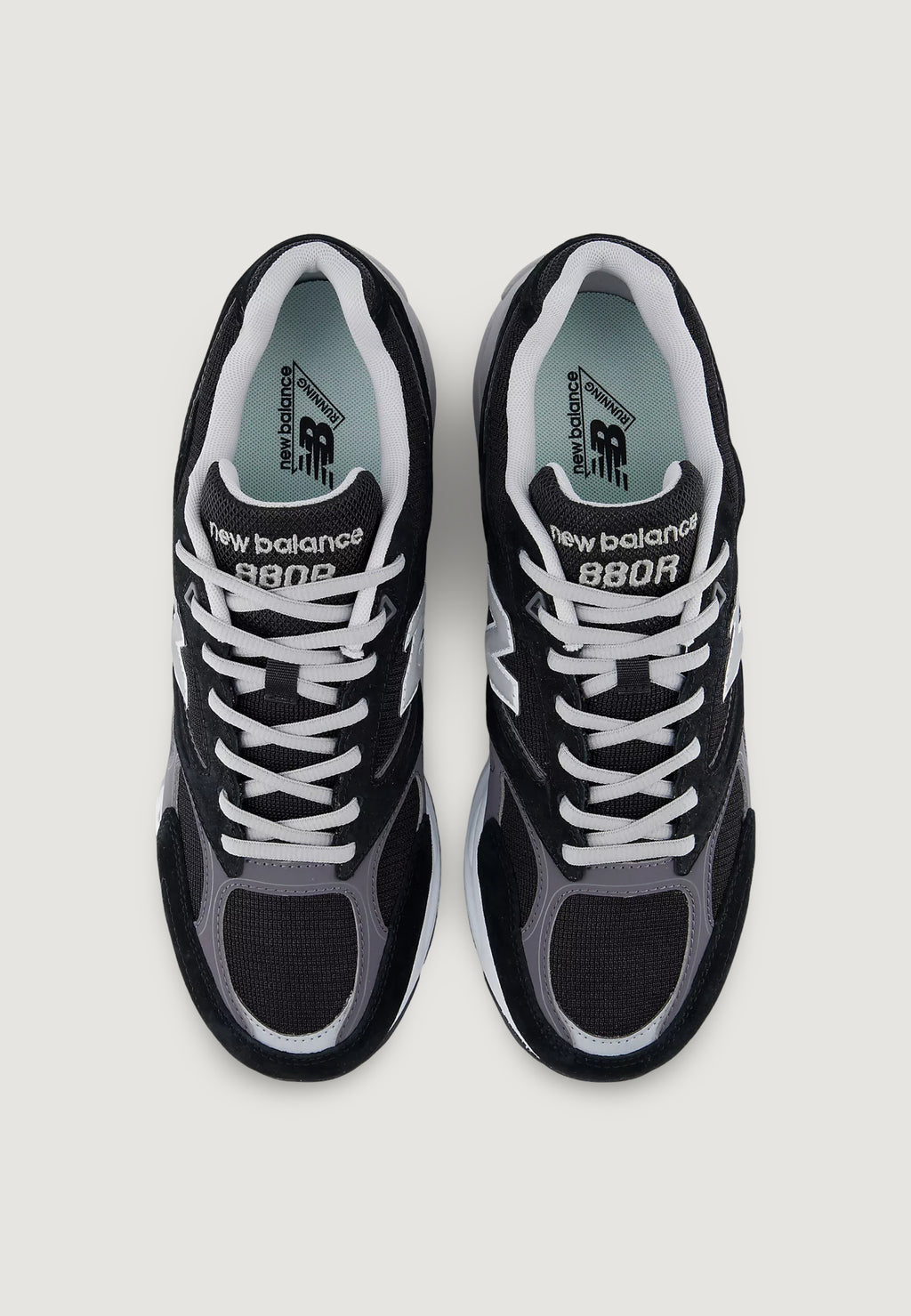 Sneakers New Balance U880R8EU