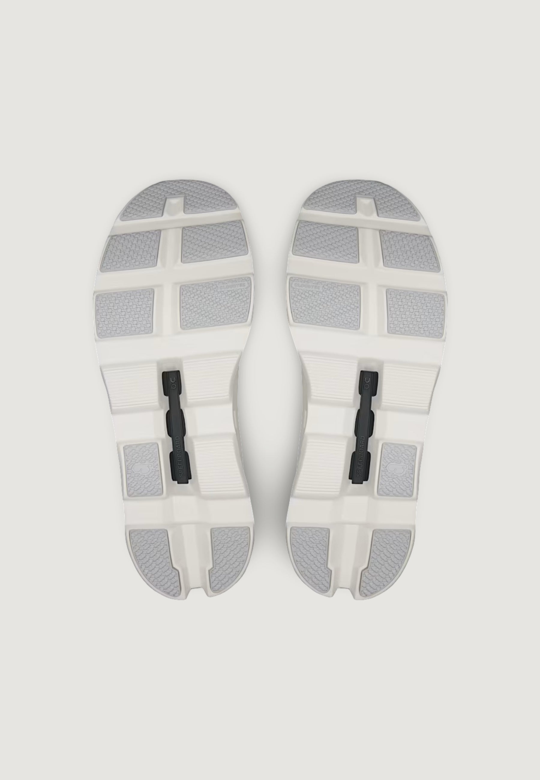 Sneakers On Running Cloudmonster 1