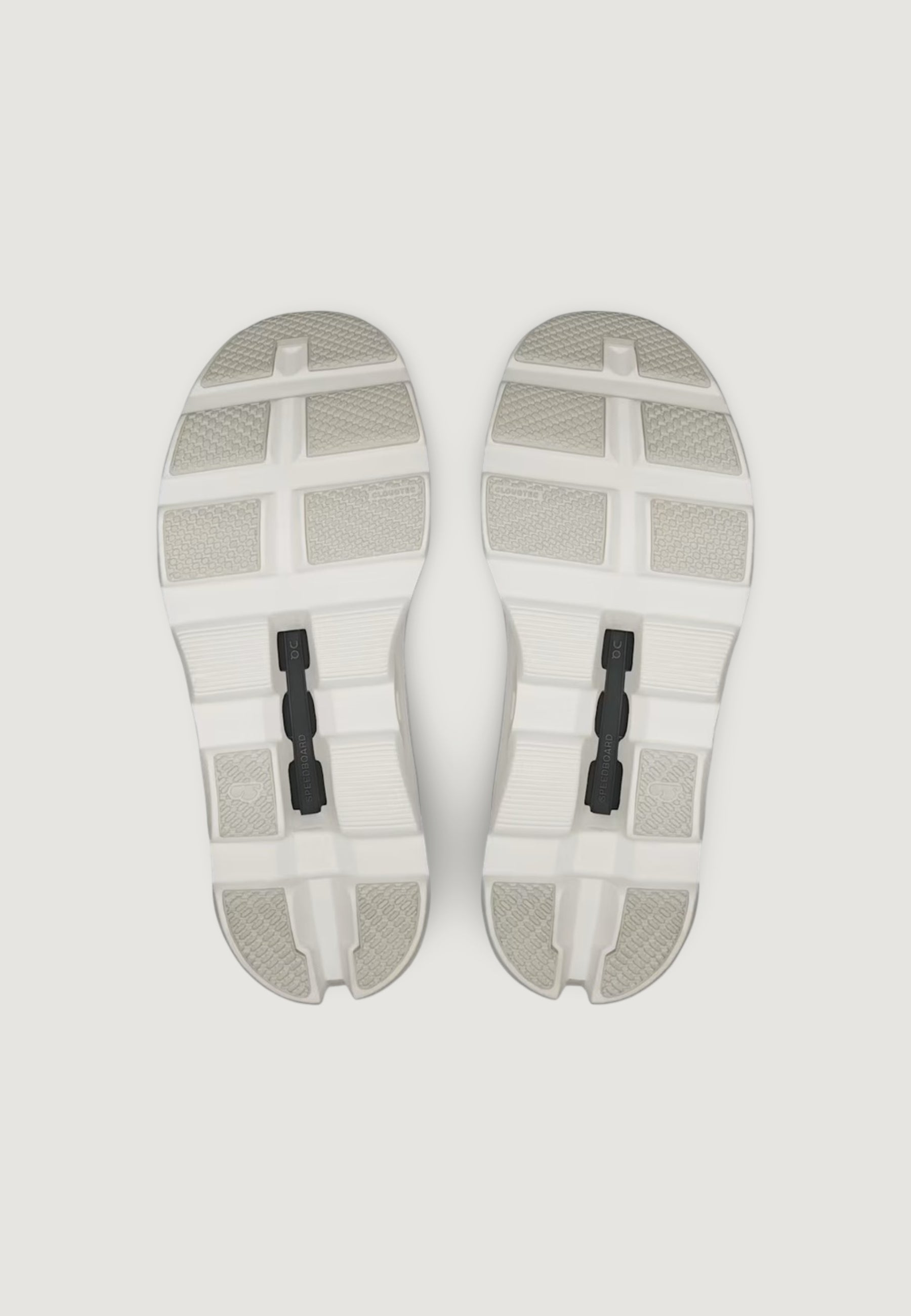 Sneakers On Running Cloudmonster Void