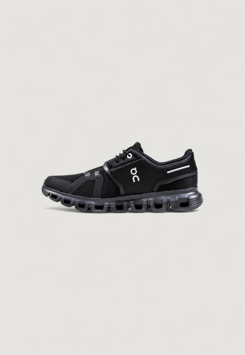 Sneakers On Running Cloud 6