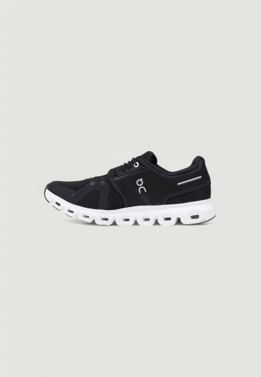 Sneakers On Running Cloud 6
