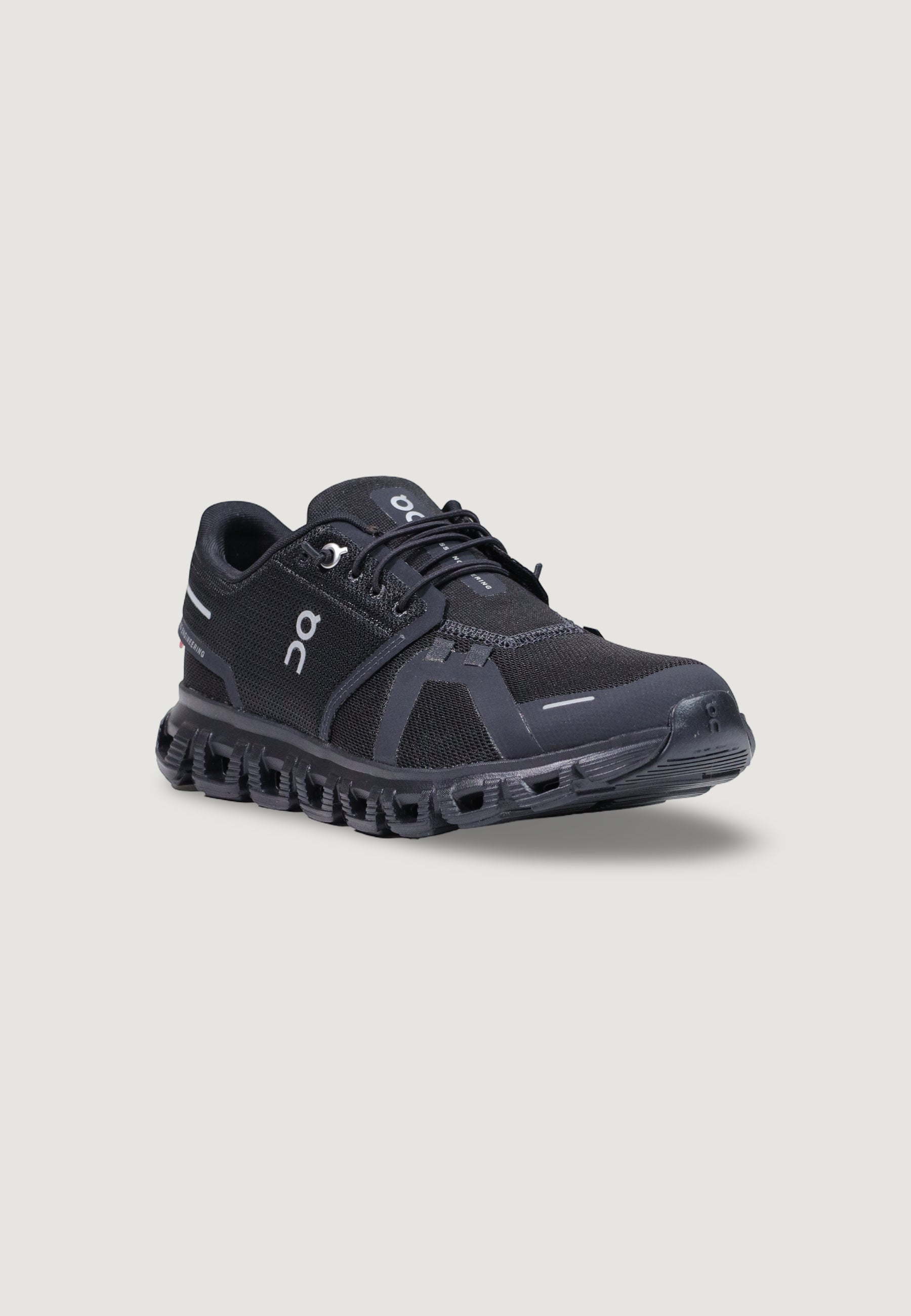 Sneakers On Running Cloud 6 Wide