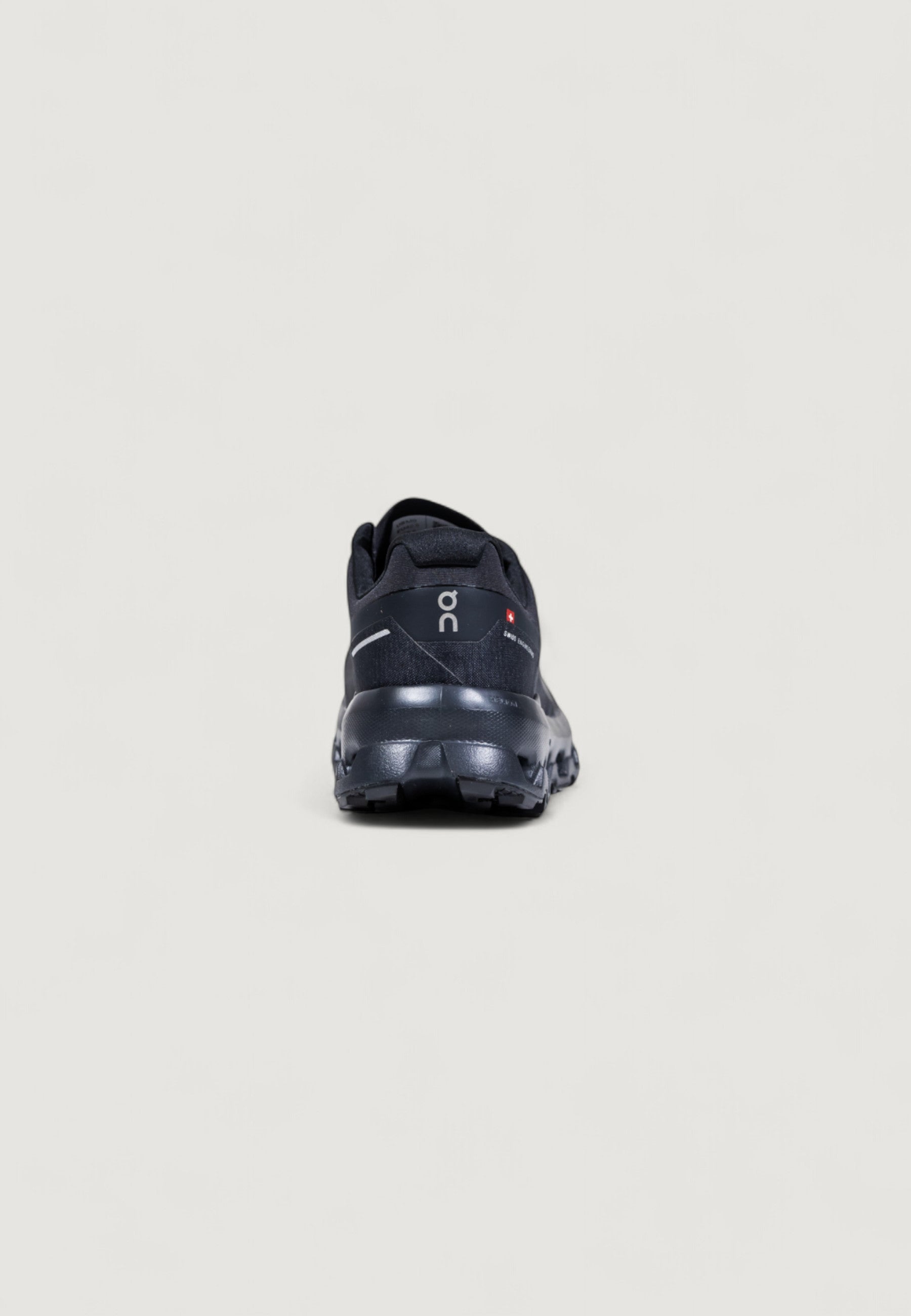 Sneakers On Running Cloudvista 2