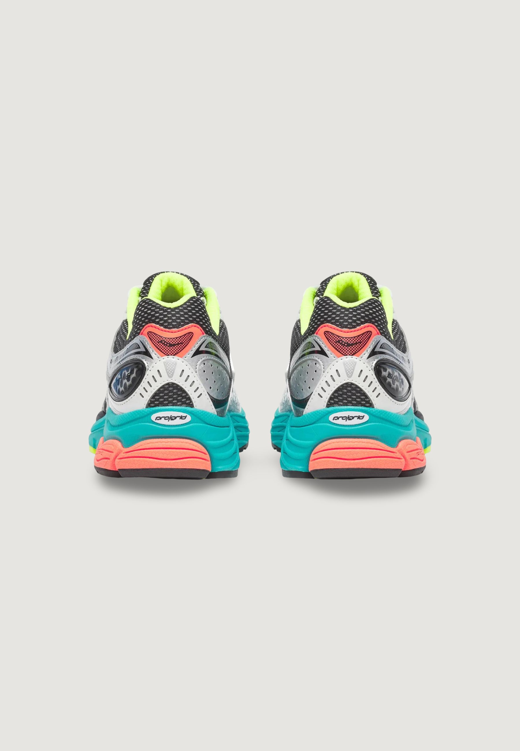 Sneakers Saucony ProGrid Omni 9 OG