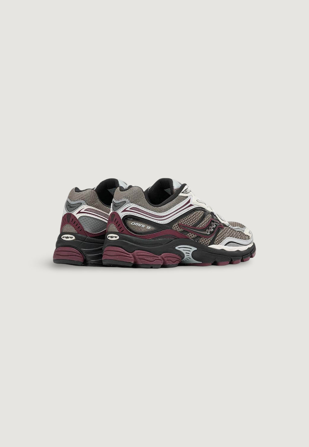 Sneakers Saucony ProGrid Omni 9