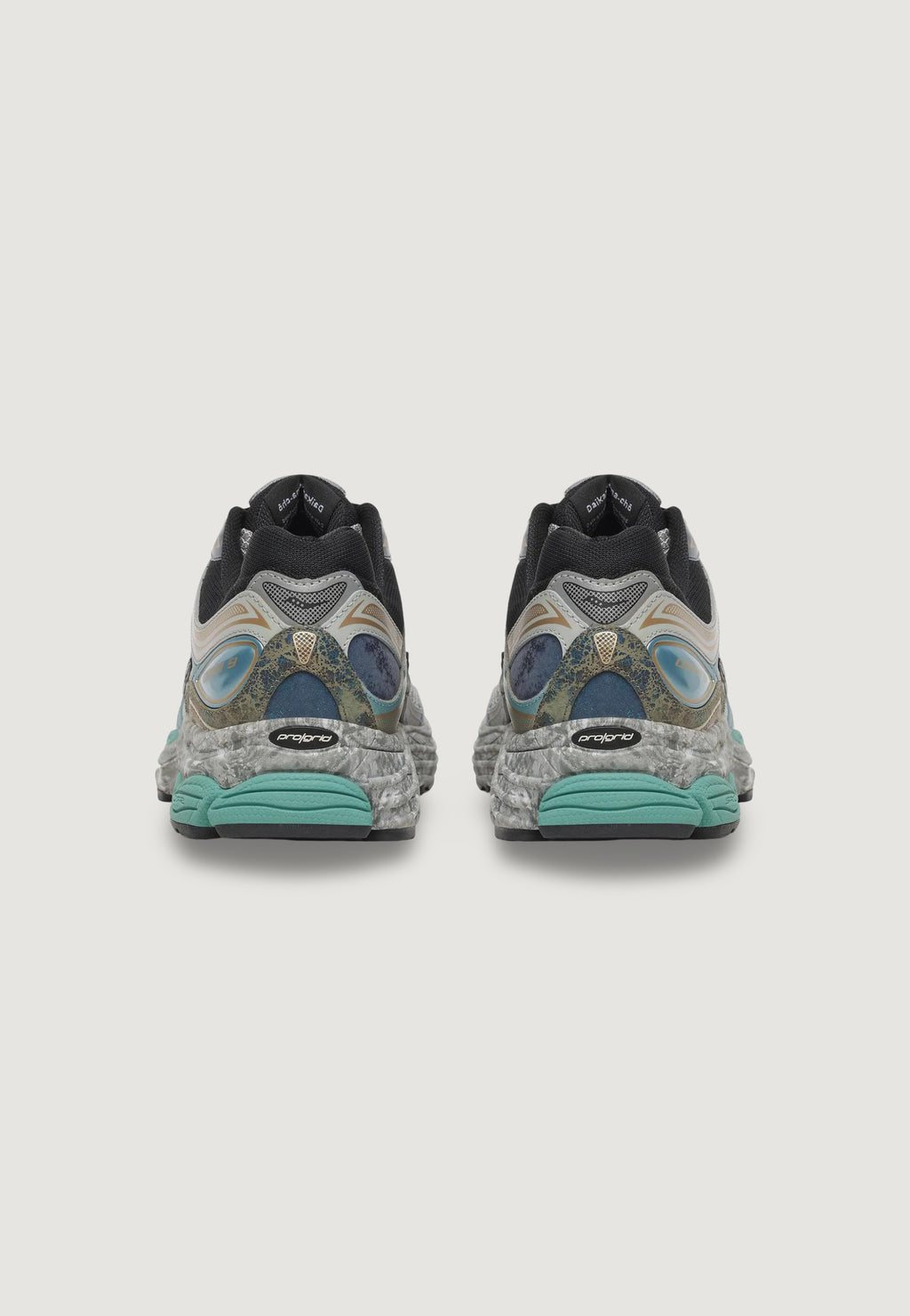 Sneakers Saucony PROGRID OMNI 9