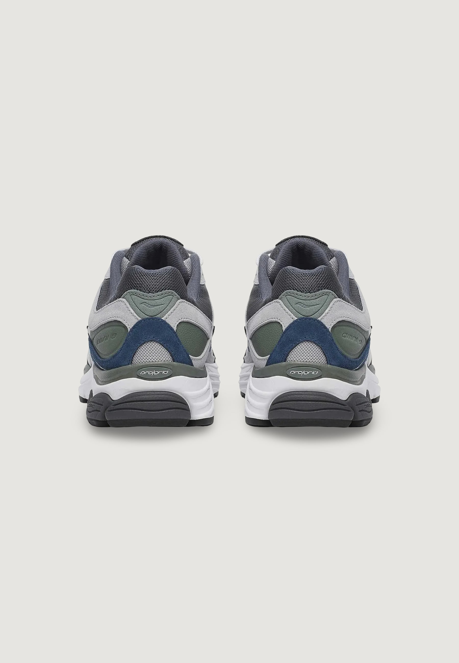 Sneakers Saucony ProGrid Omni 9