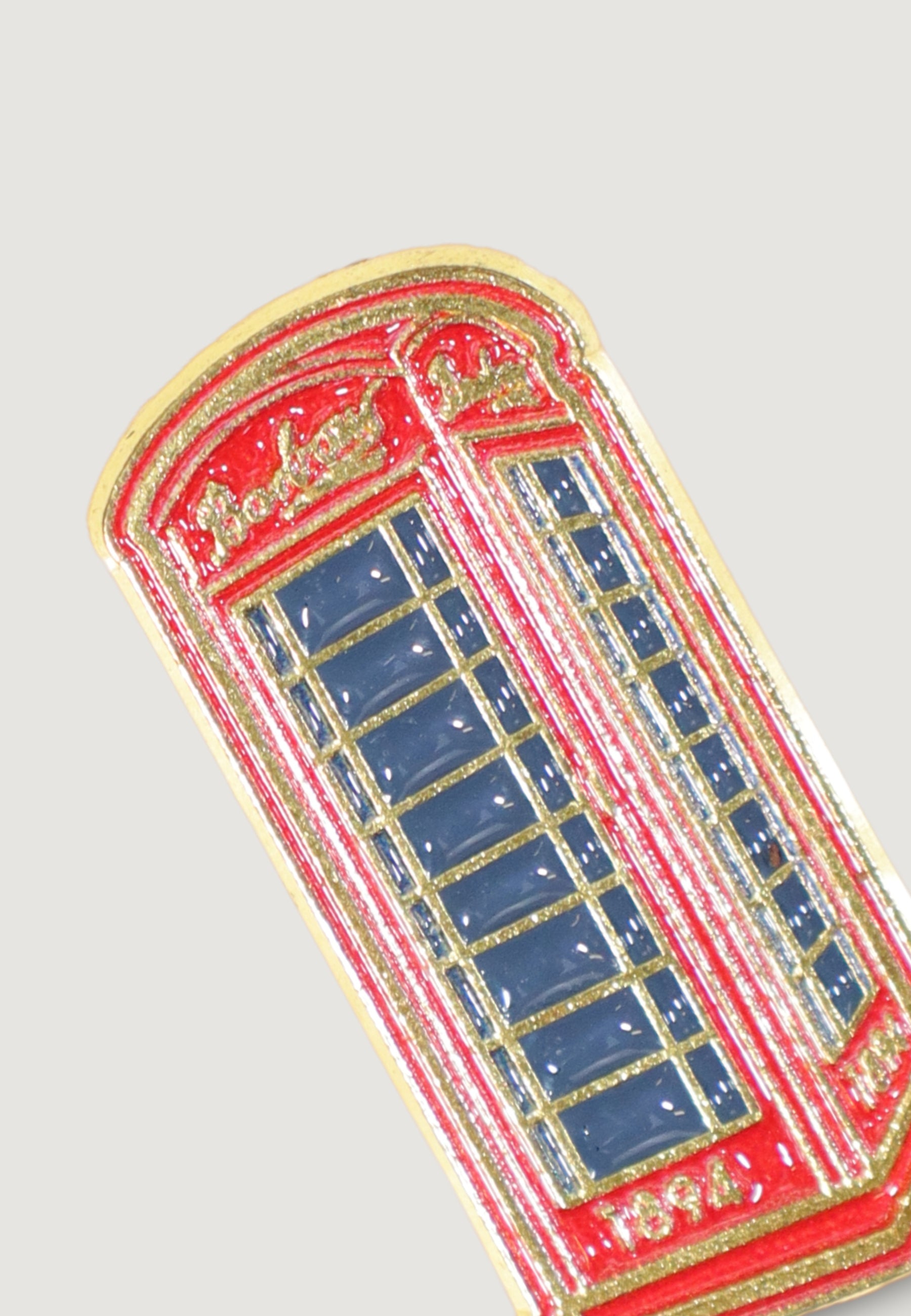  Barbour PHONE BOX PIN BADGE