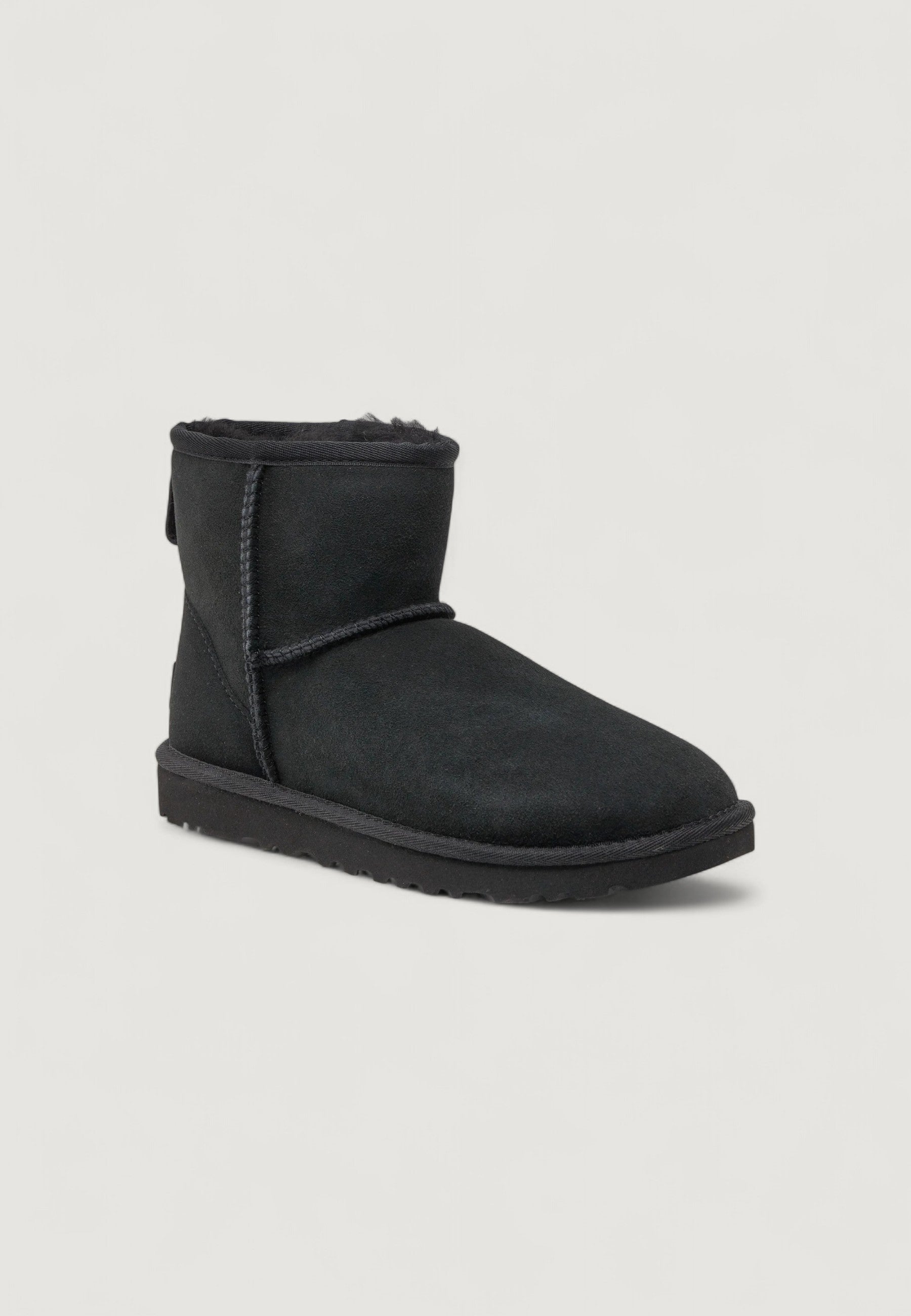 Boots and ankle boots UGG Classic Mini II 