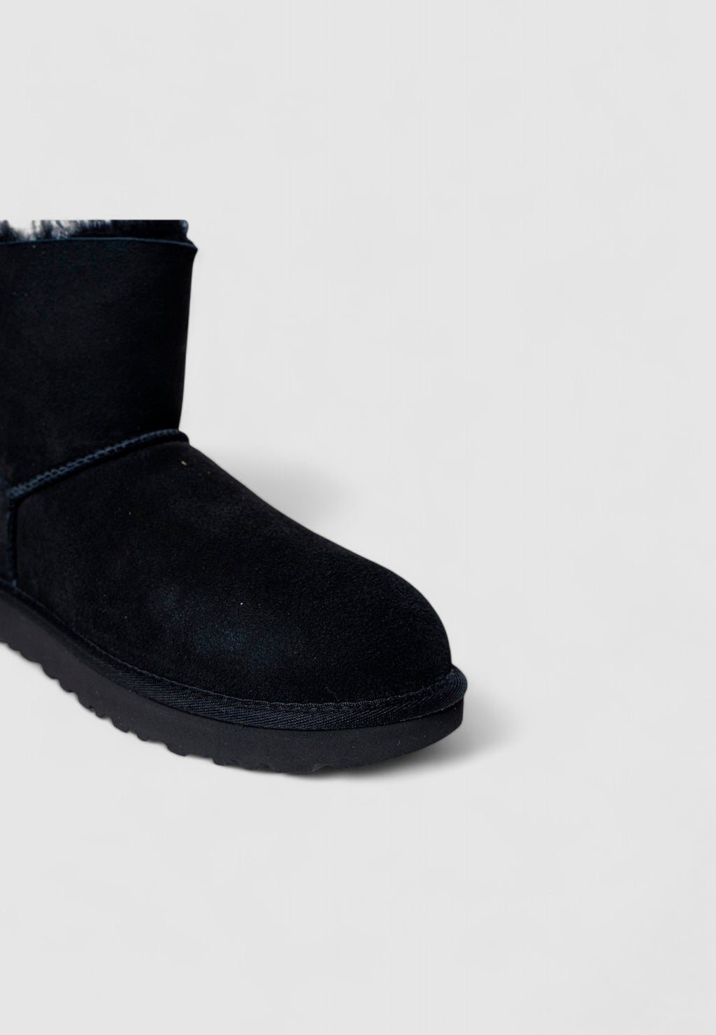 Stivali UGG MINI BAILEY BOW II