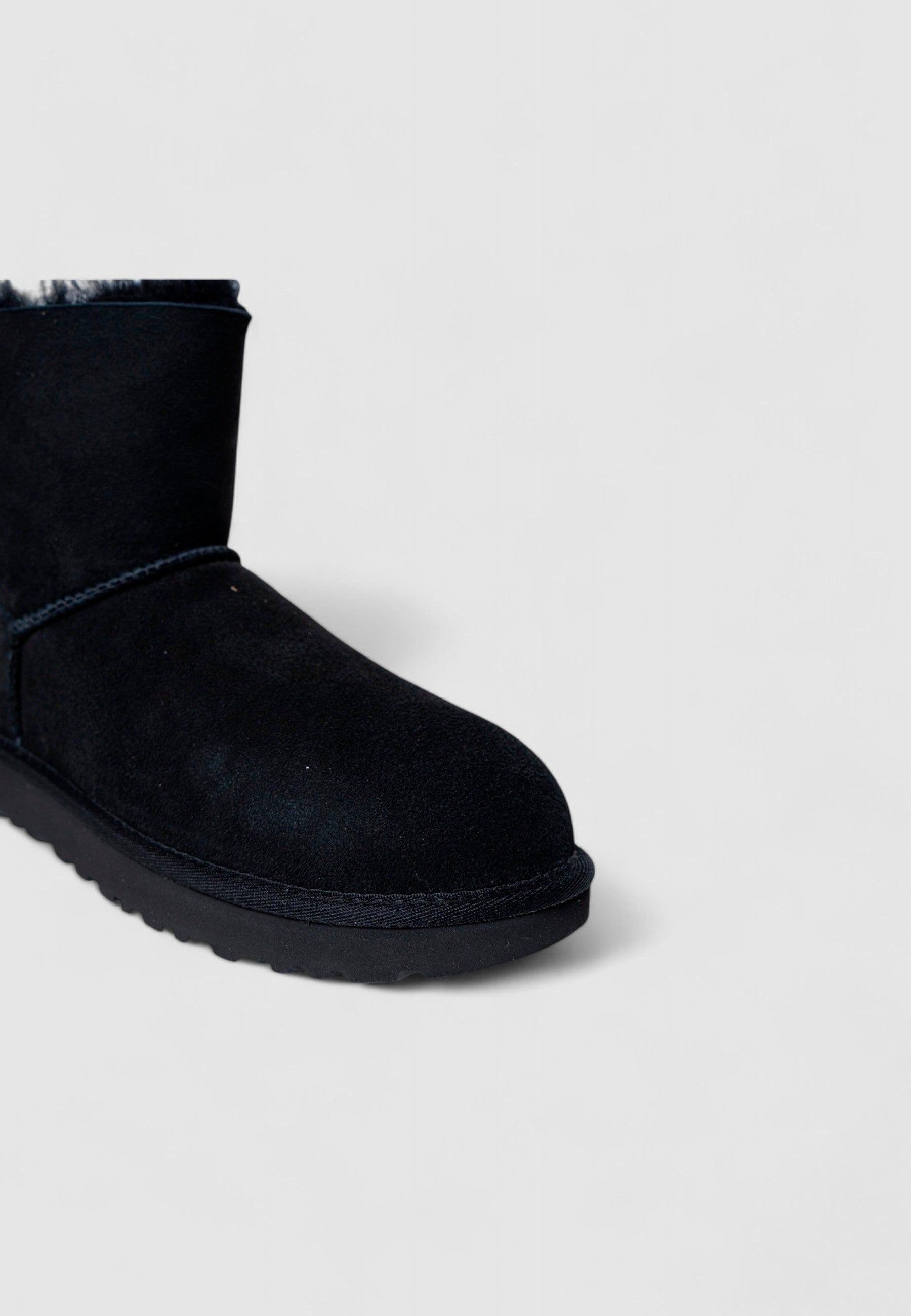 Stivali UGG MINI BAILEY BOW II