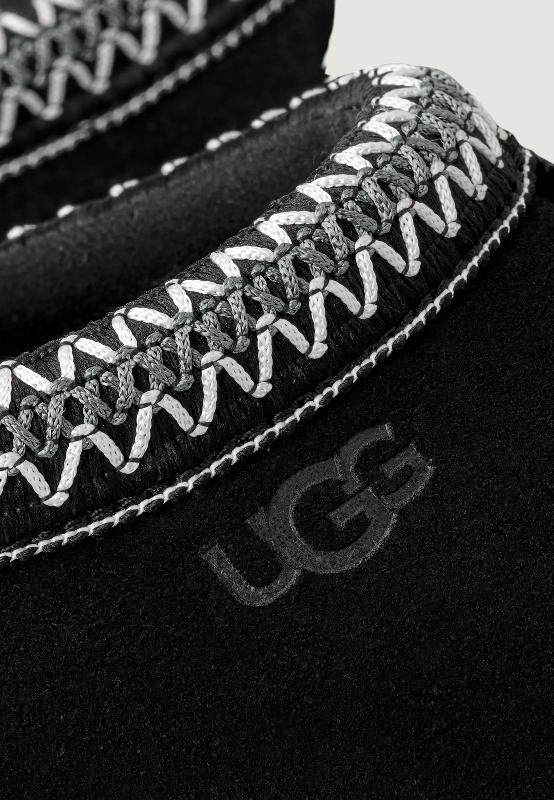 Boots and ankle boots UGG W TASMAN II