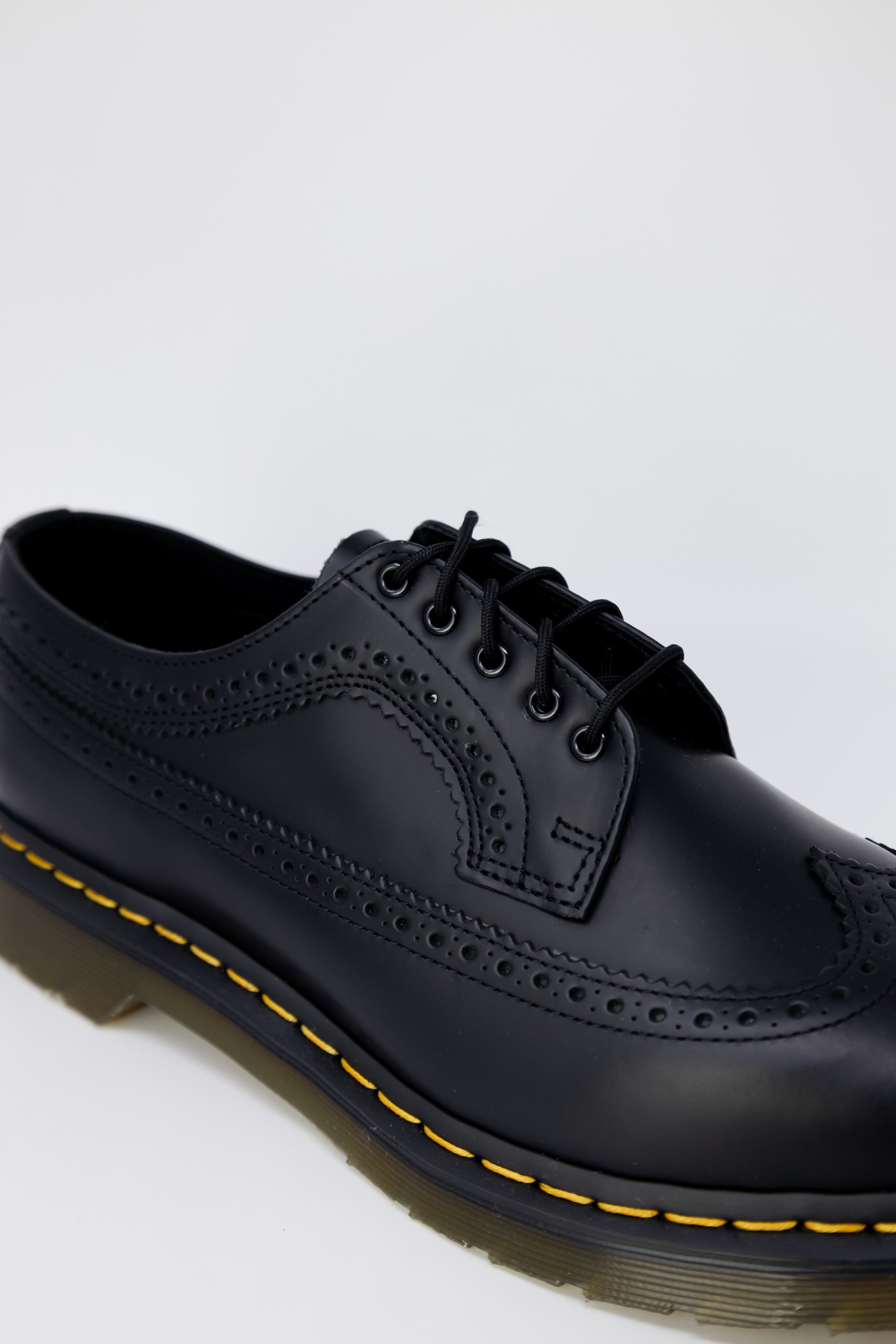 Elegant shoes Dr. Martens 3989 Ys Smooth