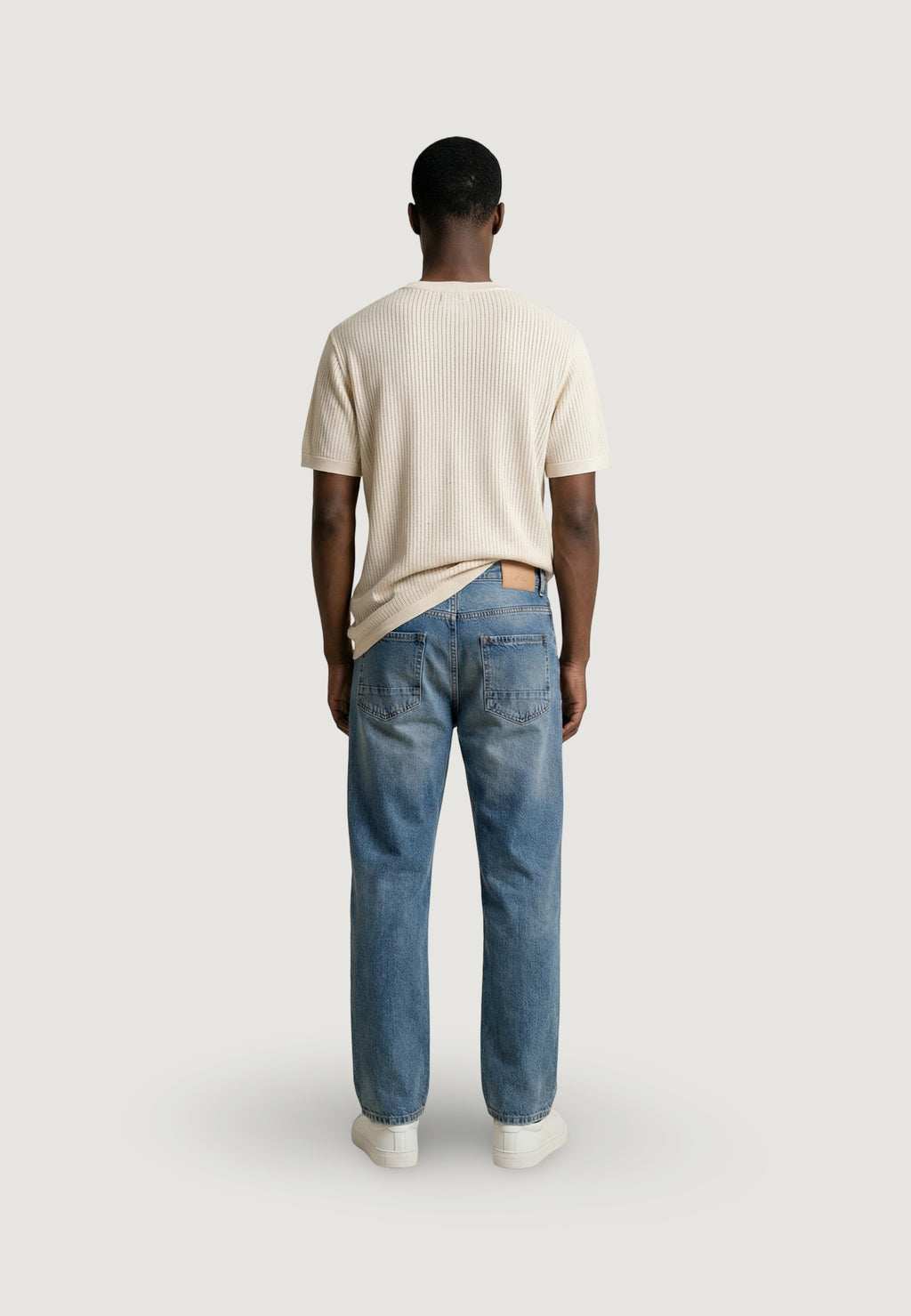 Maglia in filo manica corta Antony Morato REGULAR  FIT WITH MATT FOAM LOGO PRINT