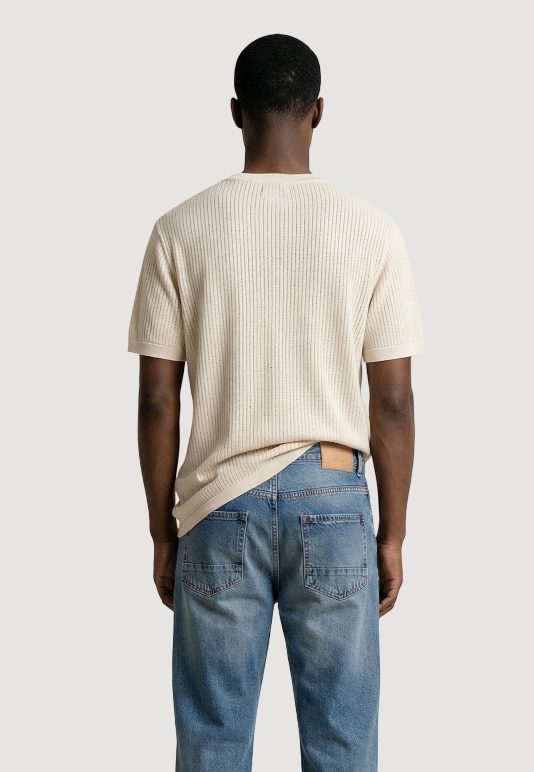 Maglia in filo manica corta Antony Morato REGULAR  FIT WITH MATT FOAM LOGO PRINT