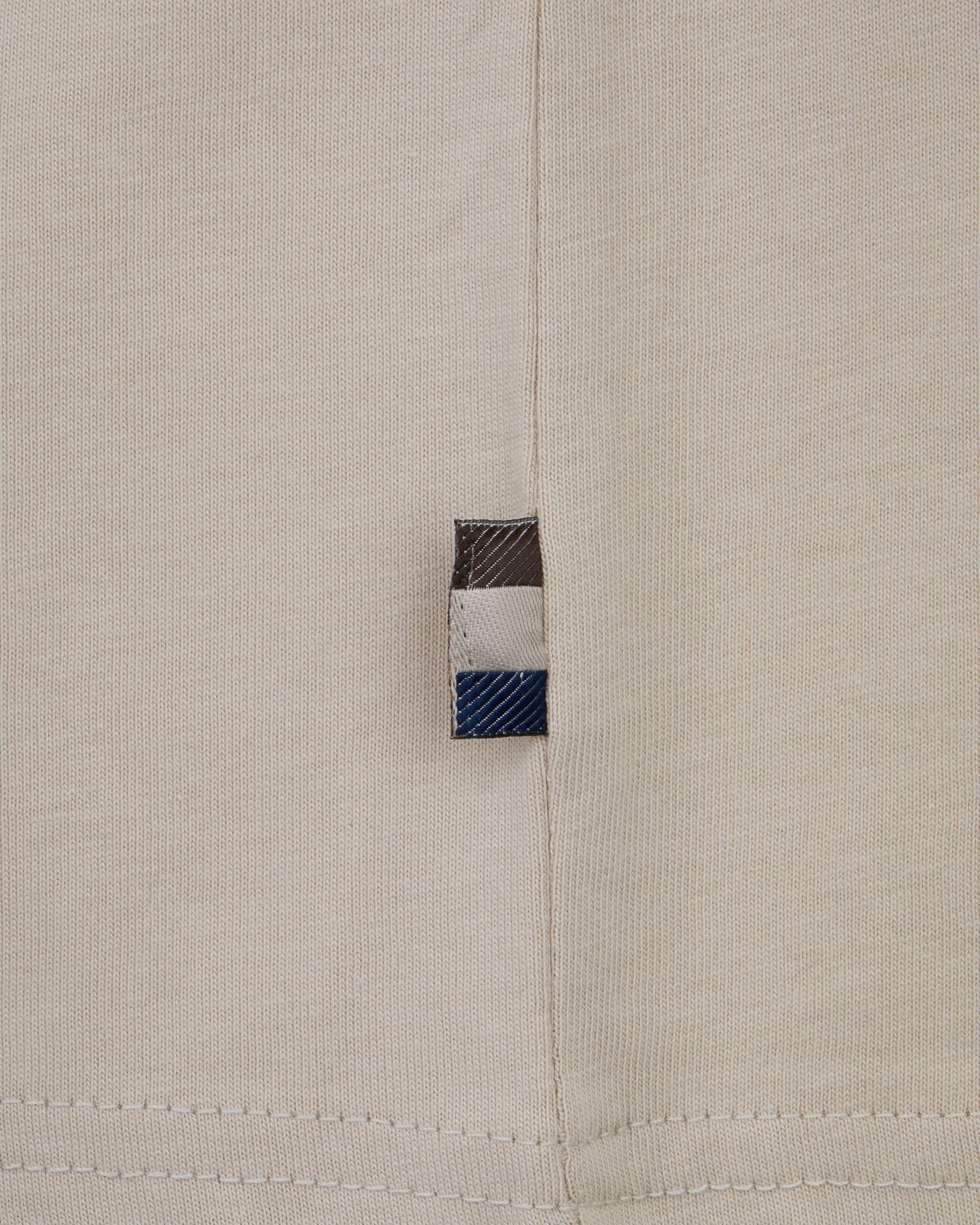 T-shirt Aquascutum Active SMALL LOGO T-SHIRT