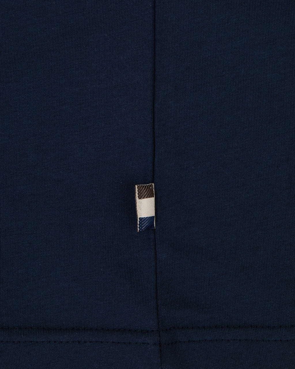 T-shirt Aquascutum Active SMALL LOGO T-SHIRT