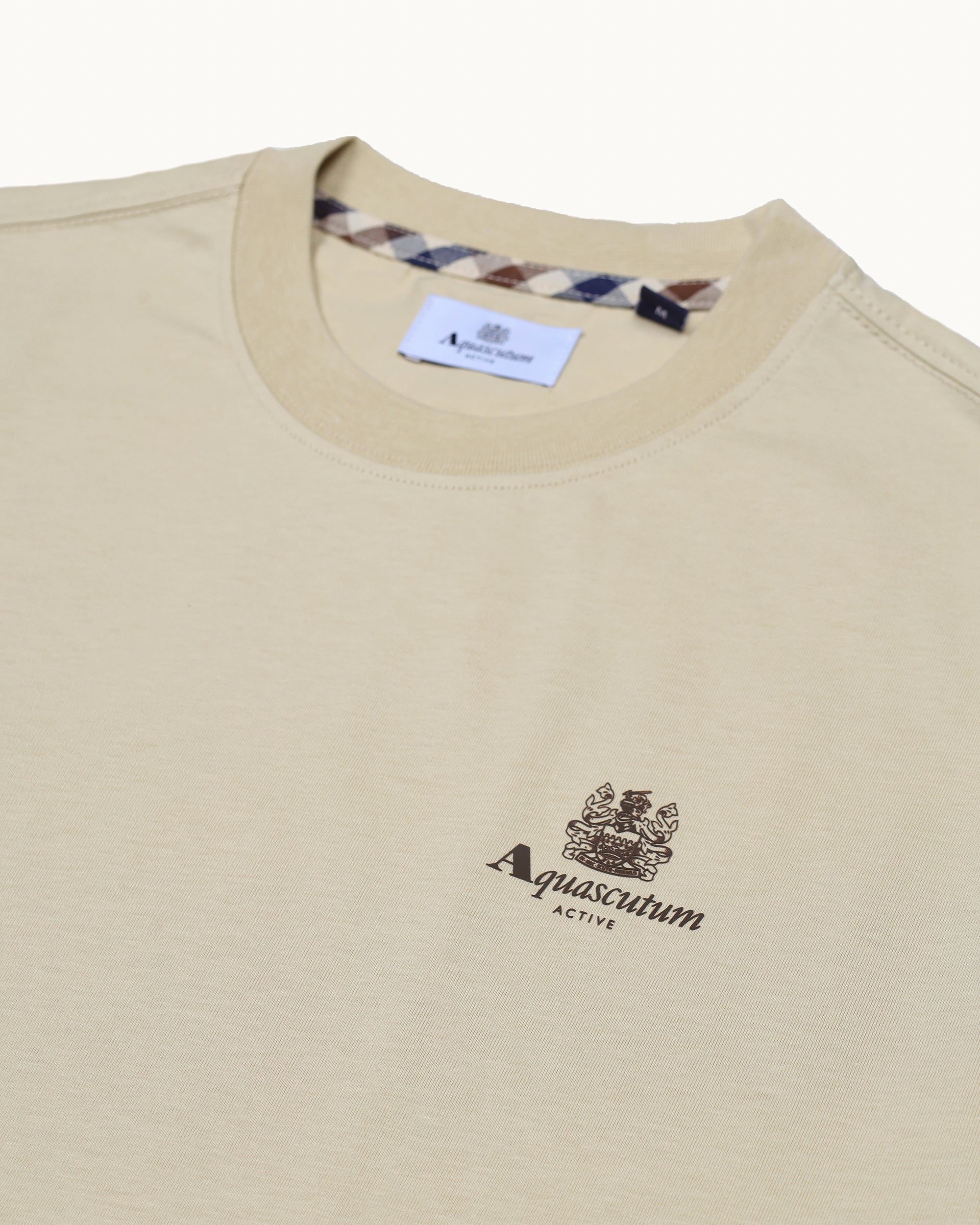 T-shirt Aquascutum Active SMALL LOGO T-SHIRT