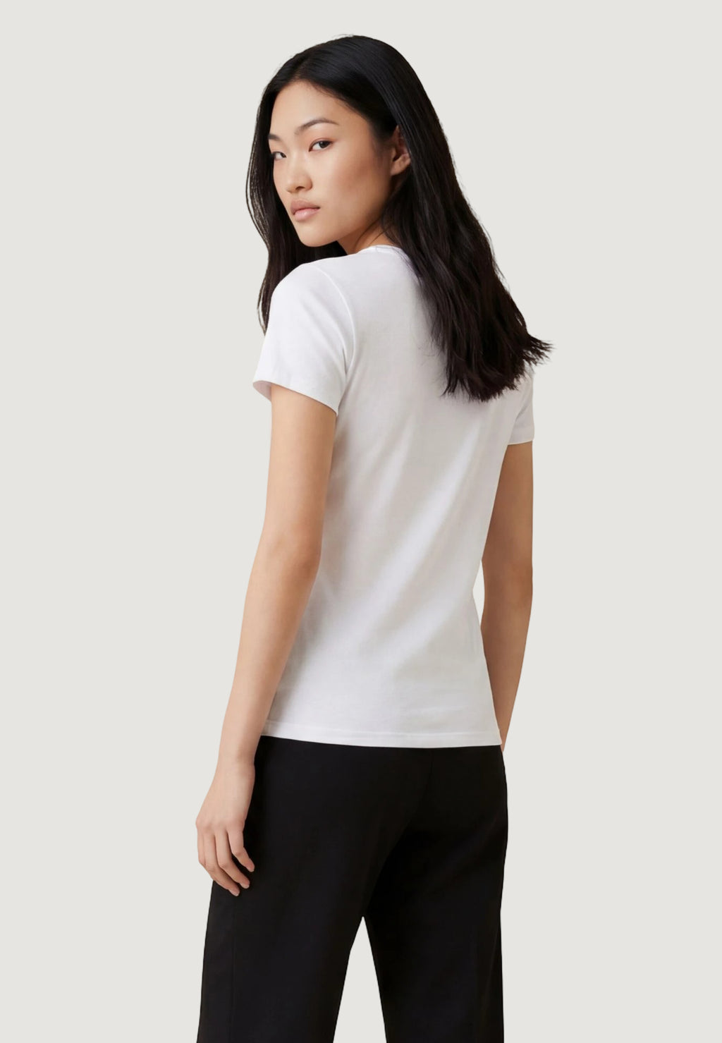 T-shirts Armani Exchange XW002321 AF10356