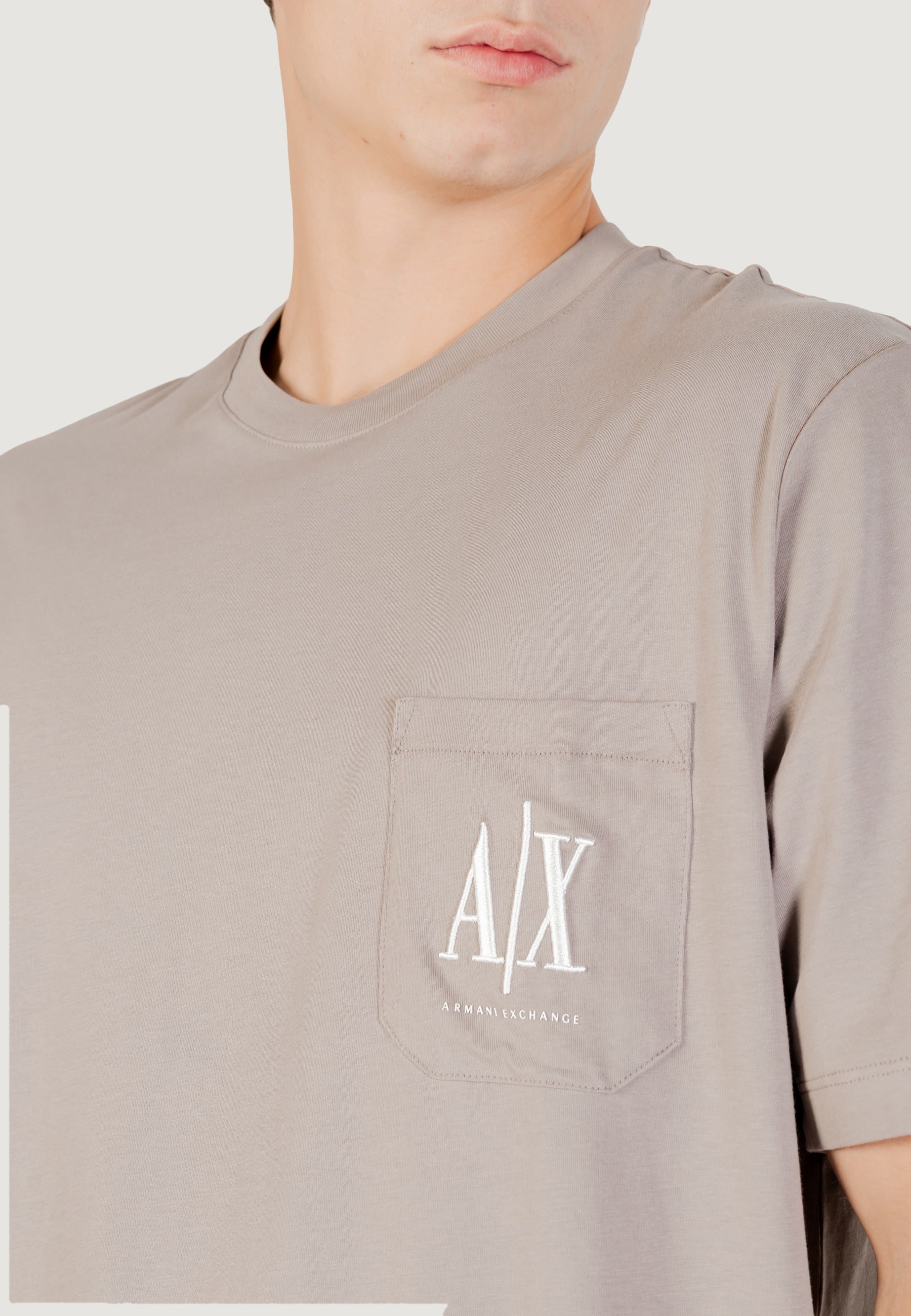 T-shirt Armani Exchange XM000366 AF12308