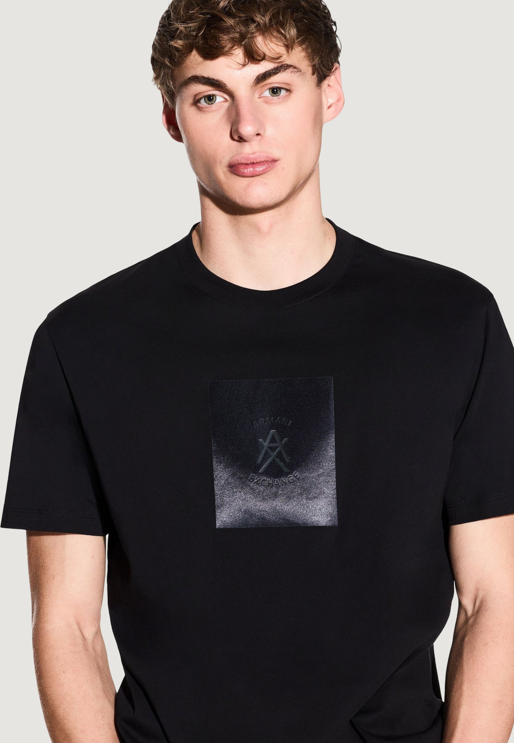 T-shirt Armani Exchange XM002213 AF10356